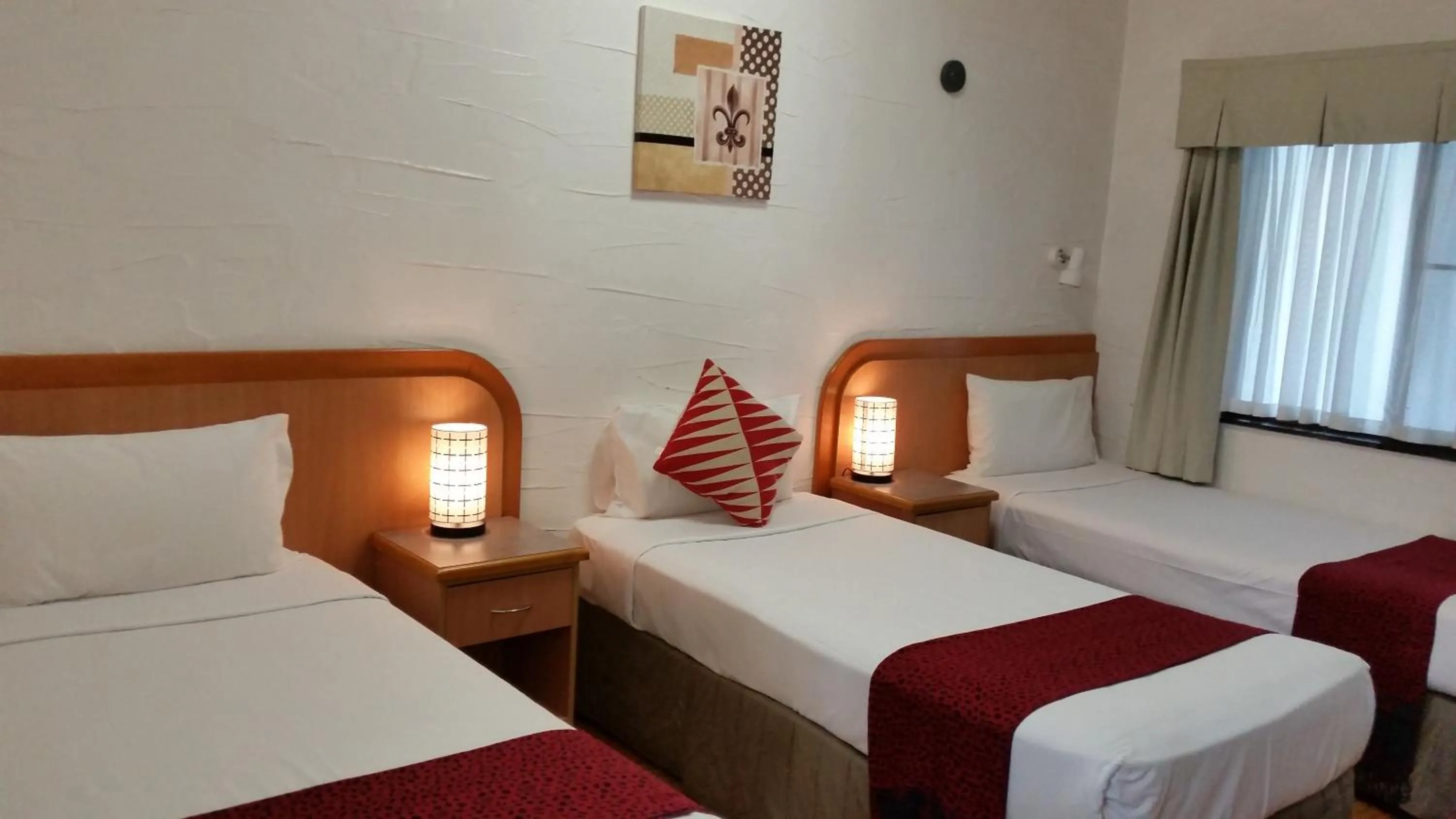 Day, Bed in Espana Motel