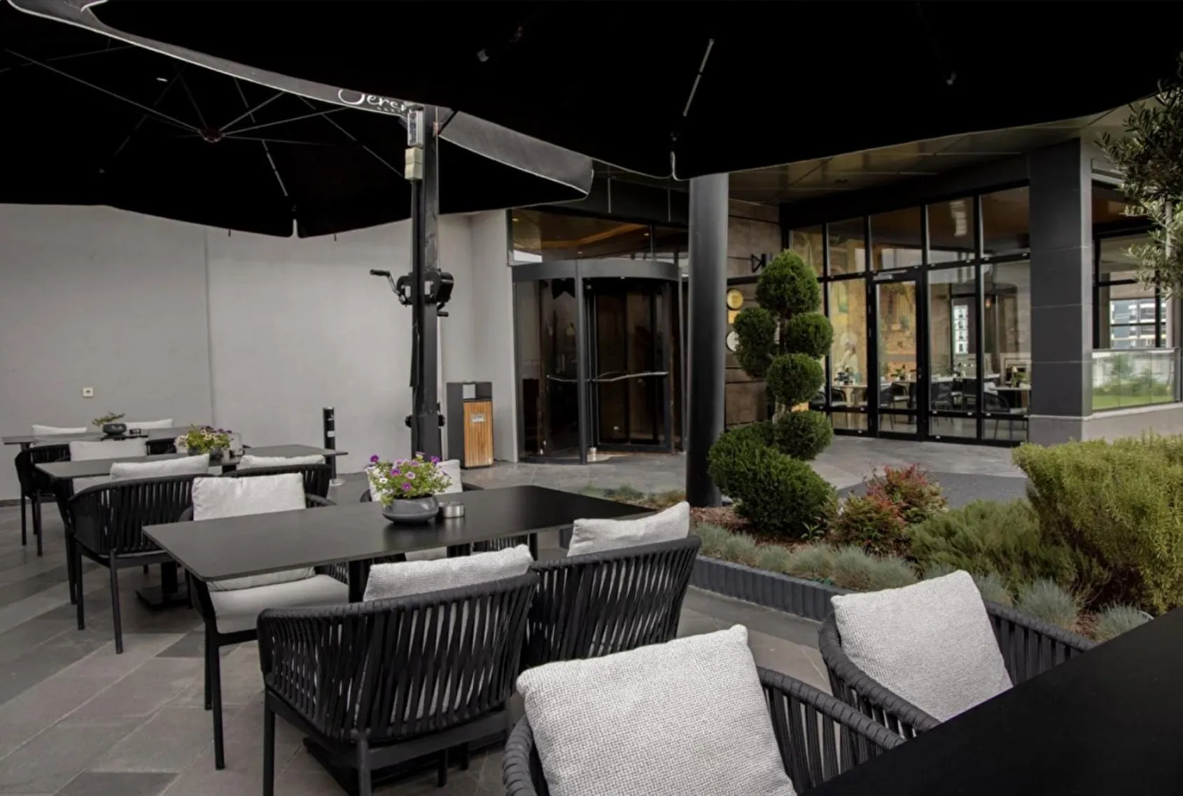 Patio in Hilly Hotel