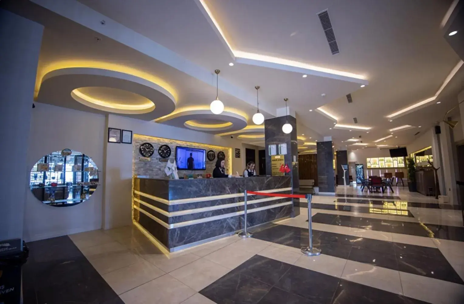 Lobby or reception in Hilly Hotel Lobby or reception in Hilly Hotel