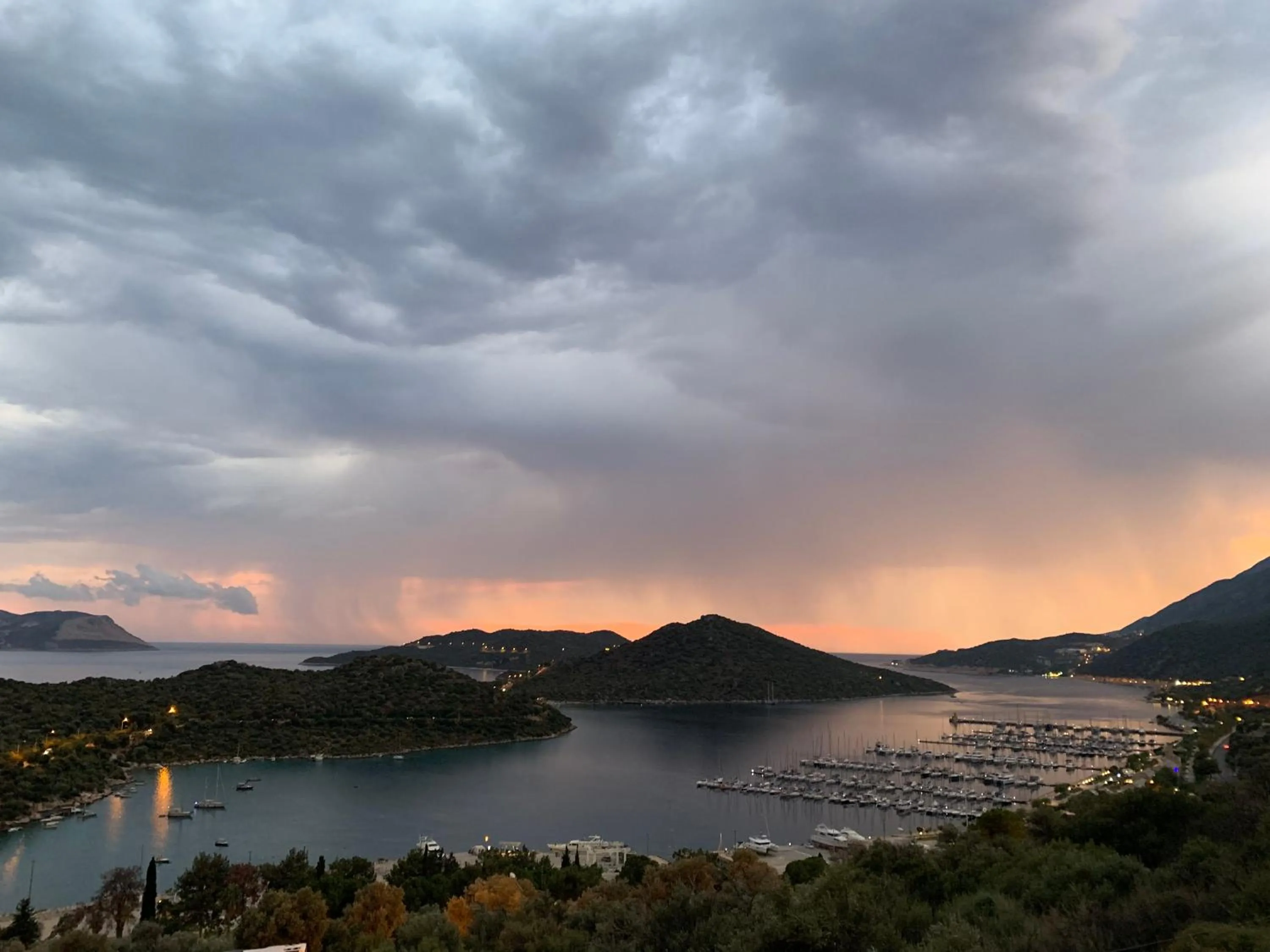 Sea view in Nirvana Apartments