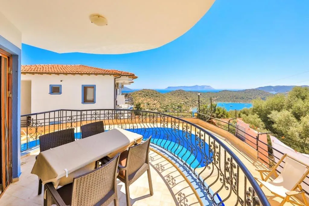 Pool view in Nirvana Apartments