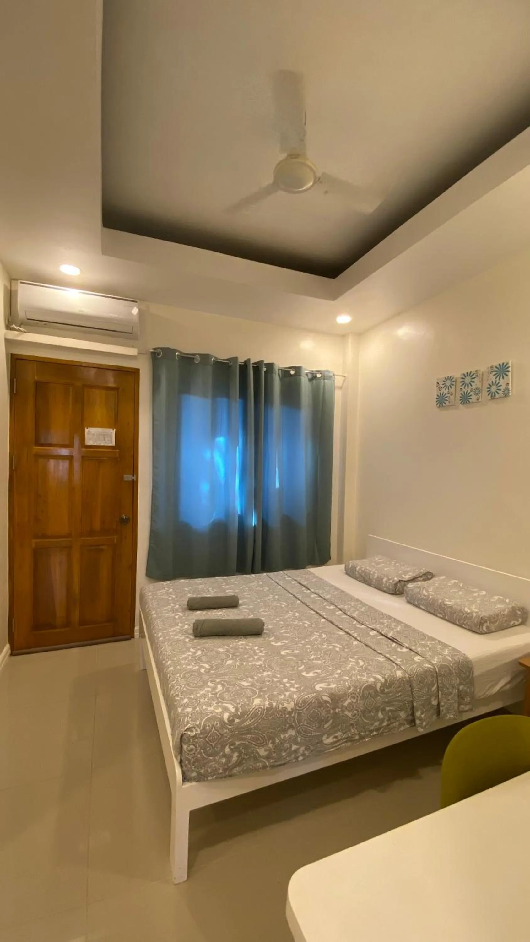 Bed in Villa del OZ Resort