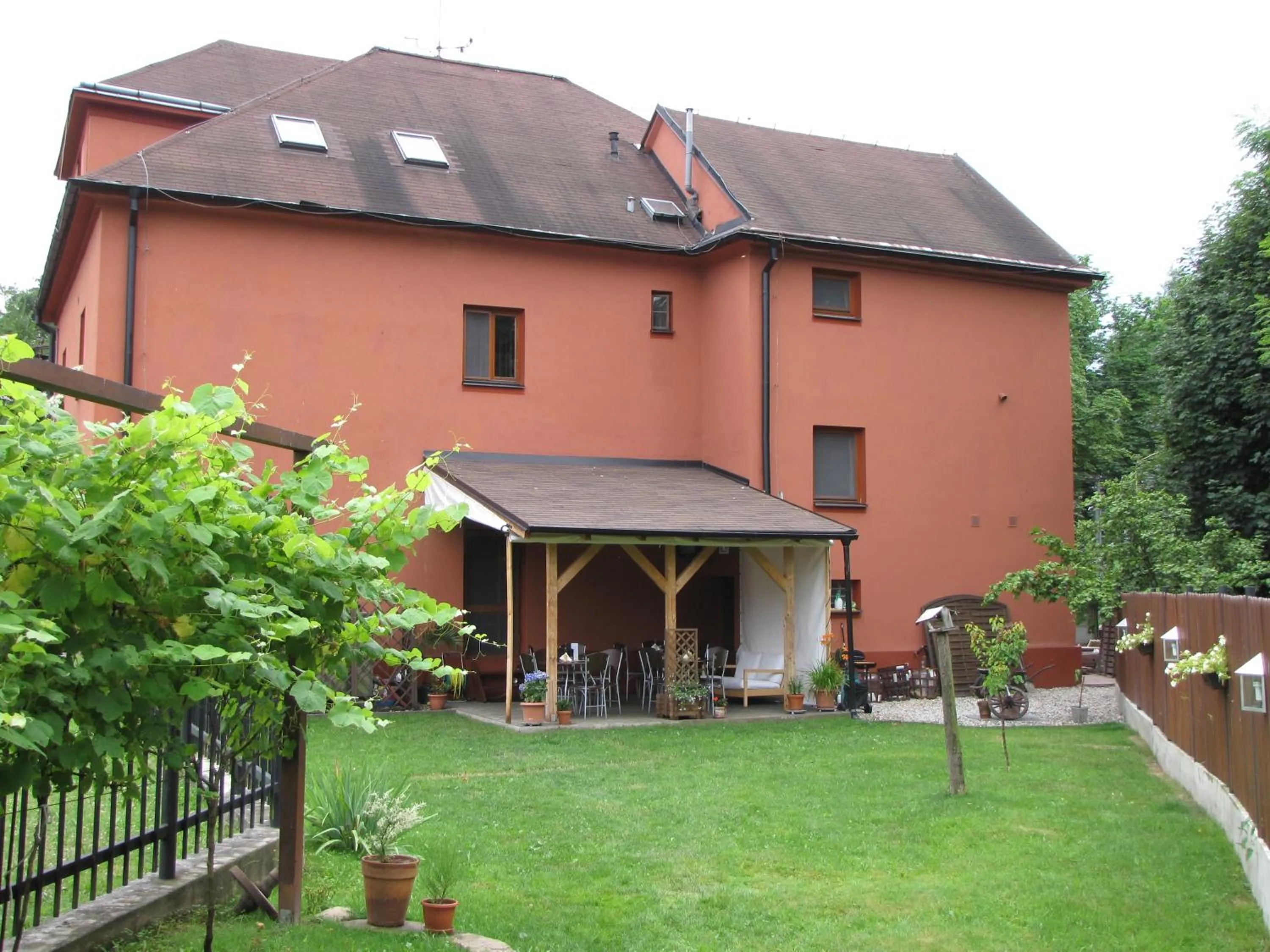 Facade/entrance in Penzion Vulture Havířov