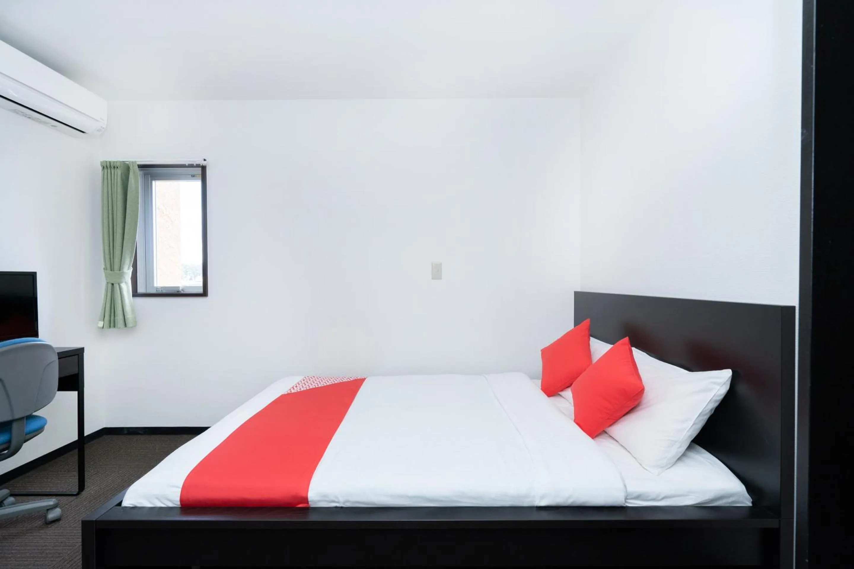 Bedroom, Bed in Ｔａｂｉｓｔ ホテル塩釜&松島