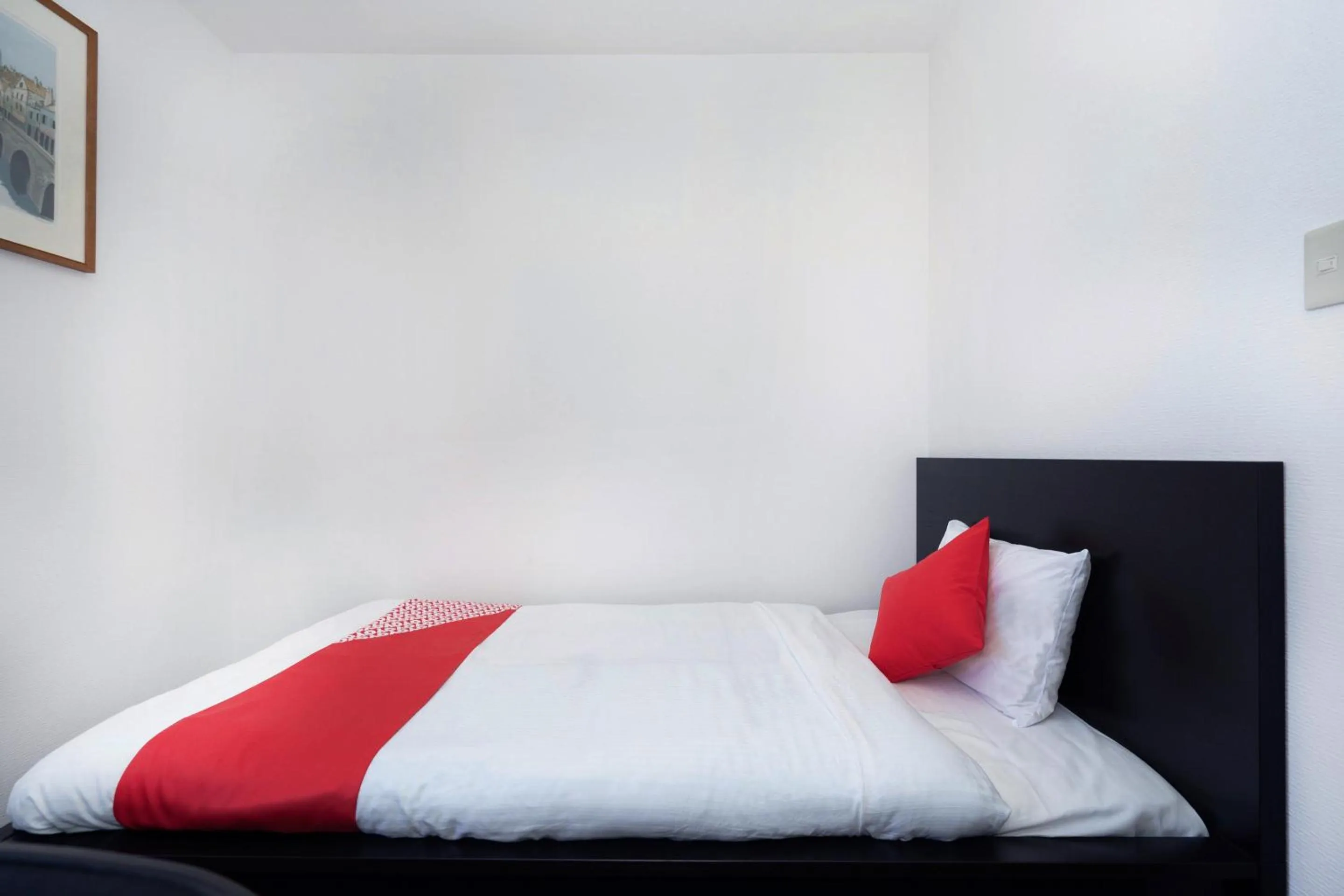 Bedroom, Bed in Ｔａｂｉｓｔ ホテル塩釜&松島