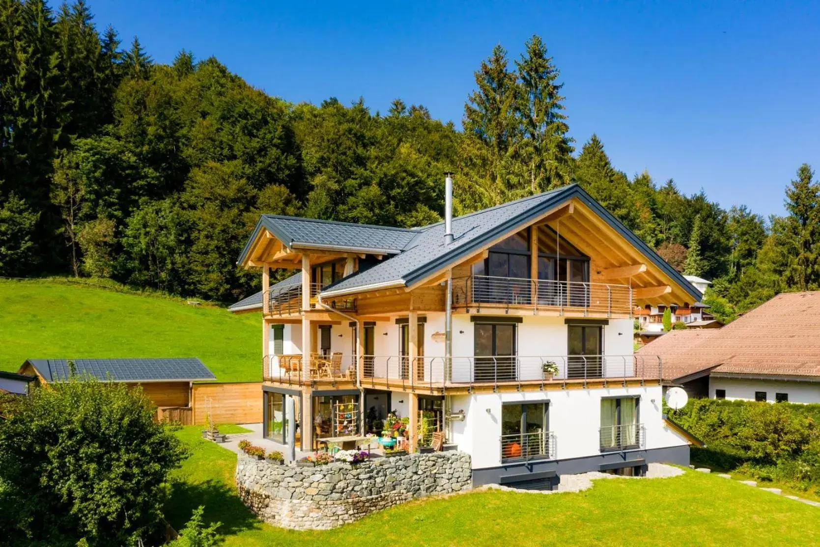 "Landhaus Panorama" - Luxuriöse Ferienwohnungen in bester Lage für gehobene Ansprüche "Landhaus Panorama" - Luxuriöse Ferienwohnungen in bester Lage für gehobene Ansprüche