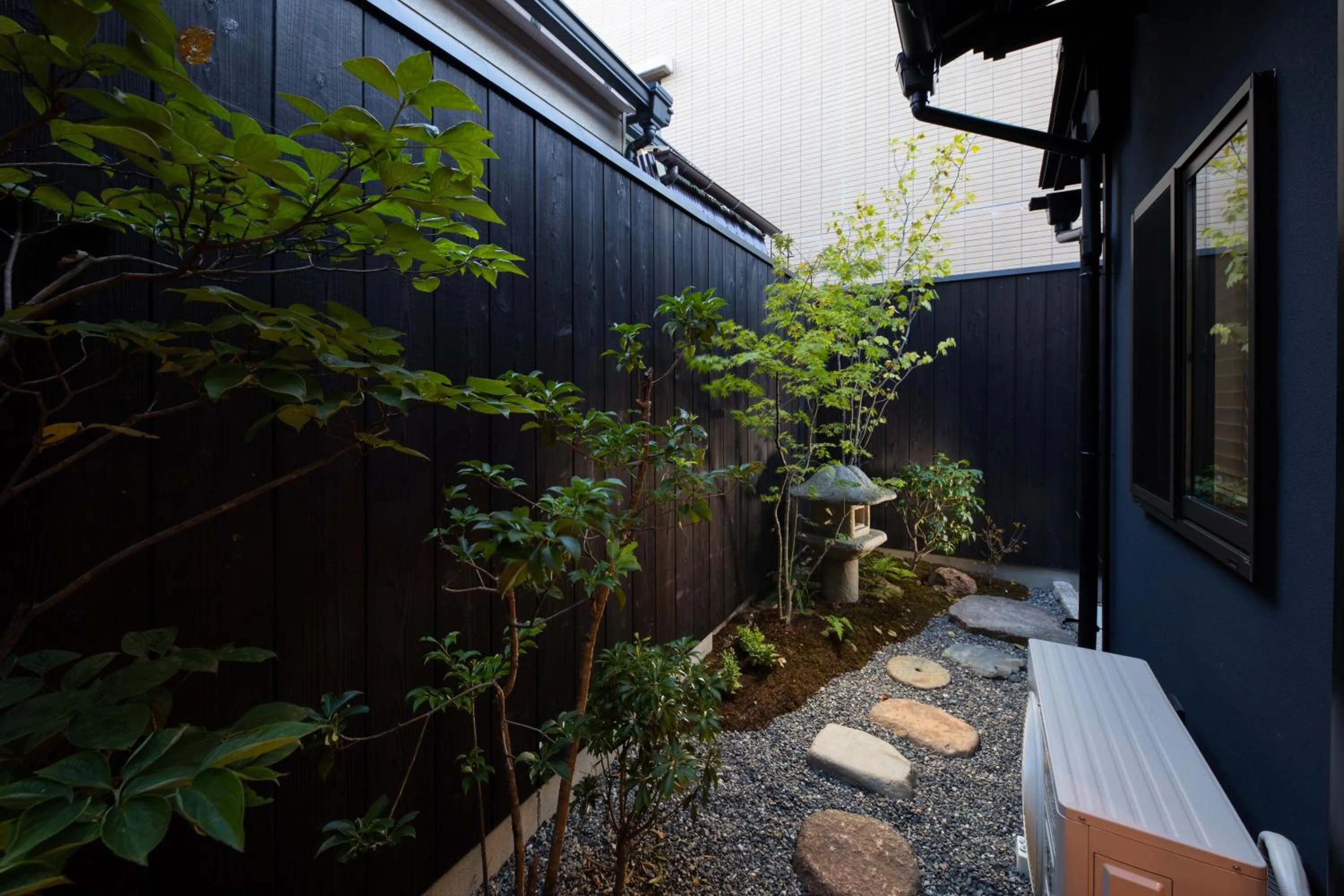 Garden in Kanade Kyotoeki-Minami