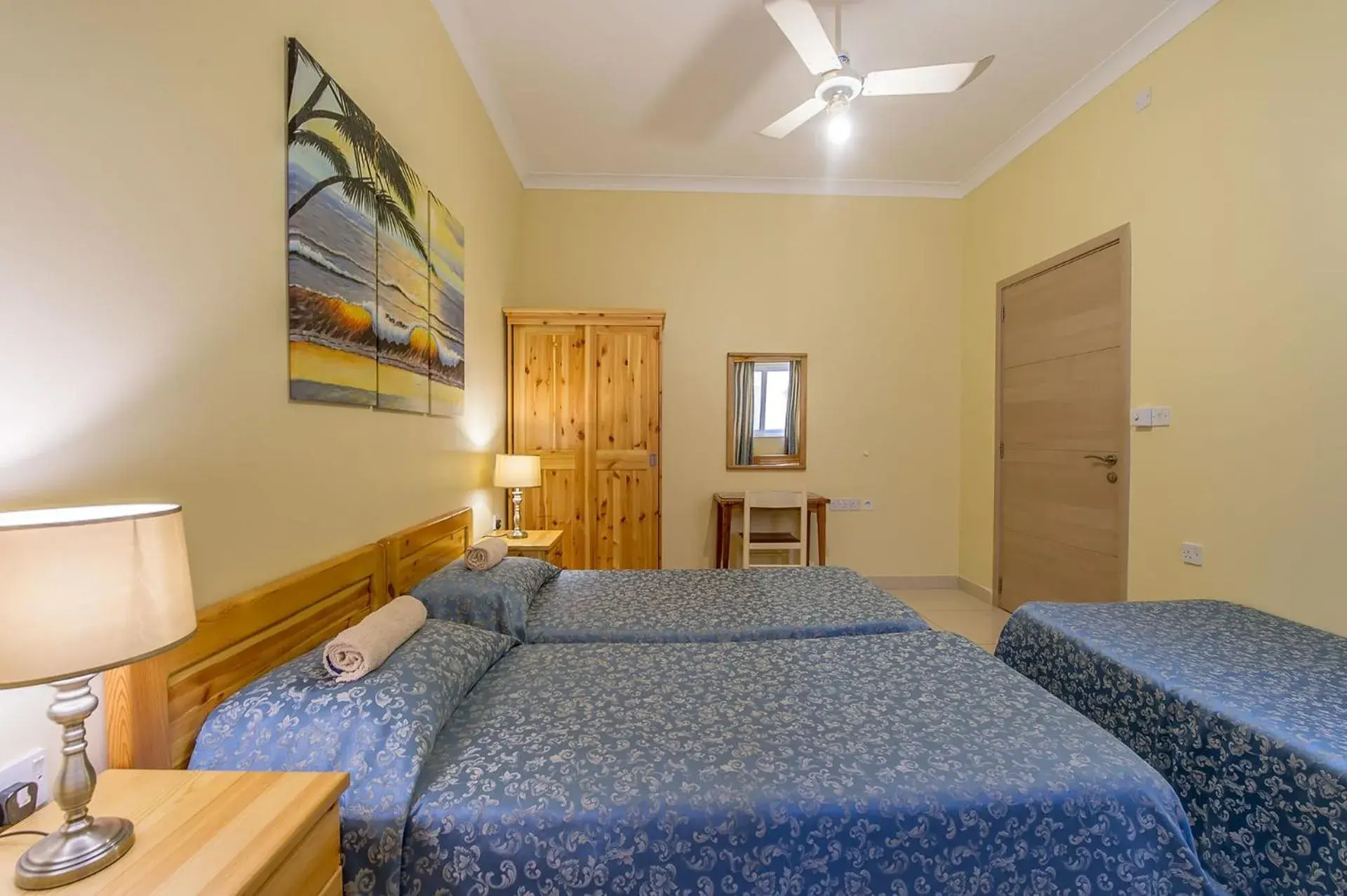 Triple Room in Electra Guesthouse Triple Room in Electra Guesthouse