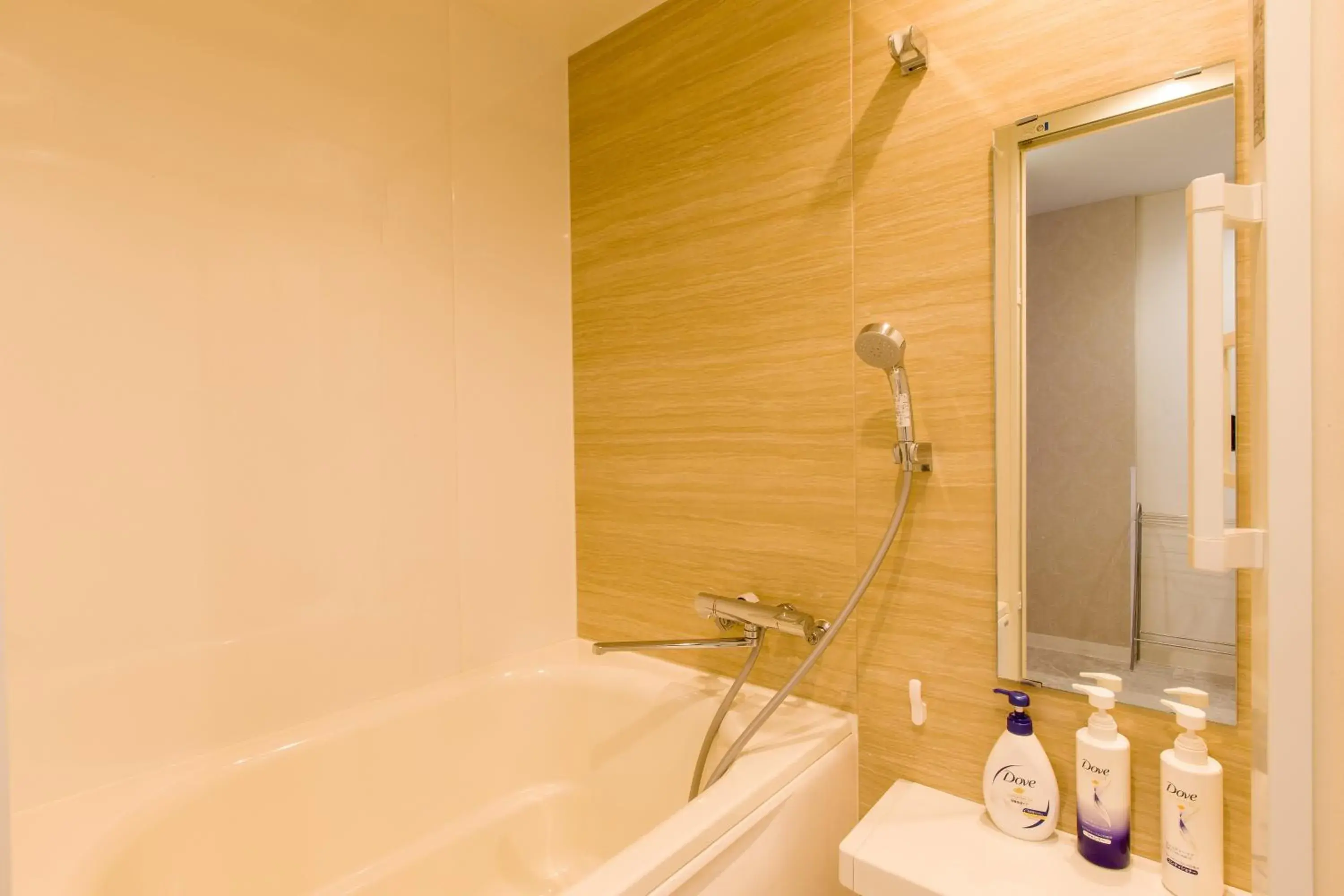 Shower in Himalaya Cloud Hotel Shower in Himalaya Cloud Hotel