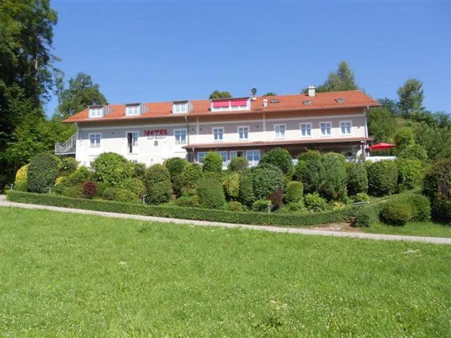 Property building in Hotel Auf Wolke 8