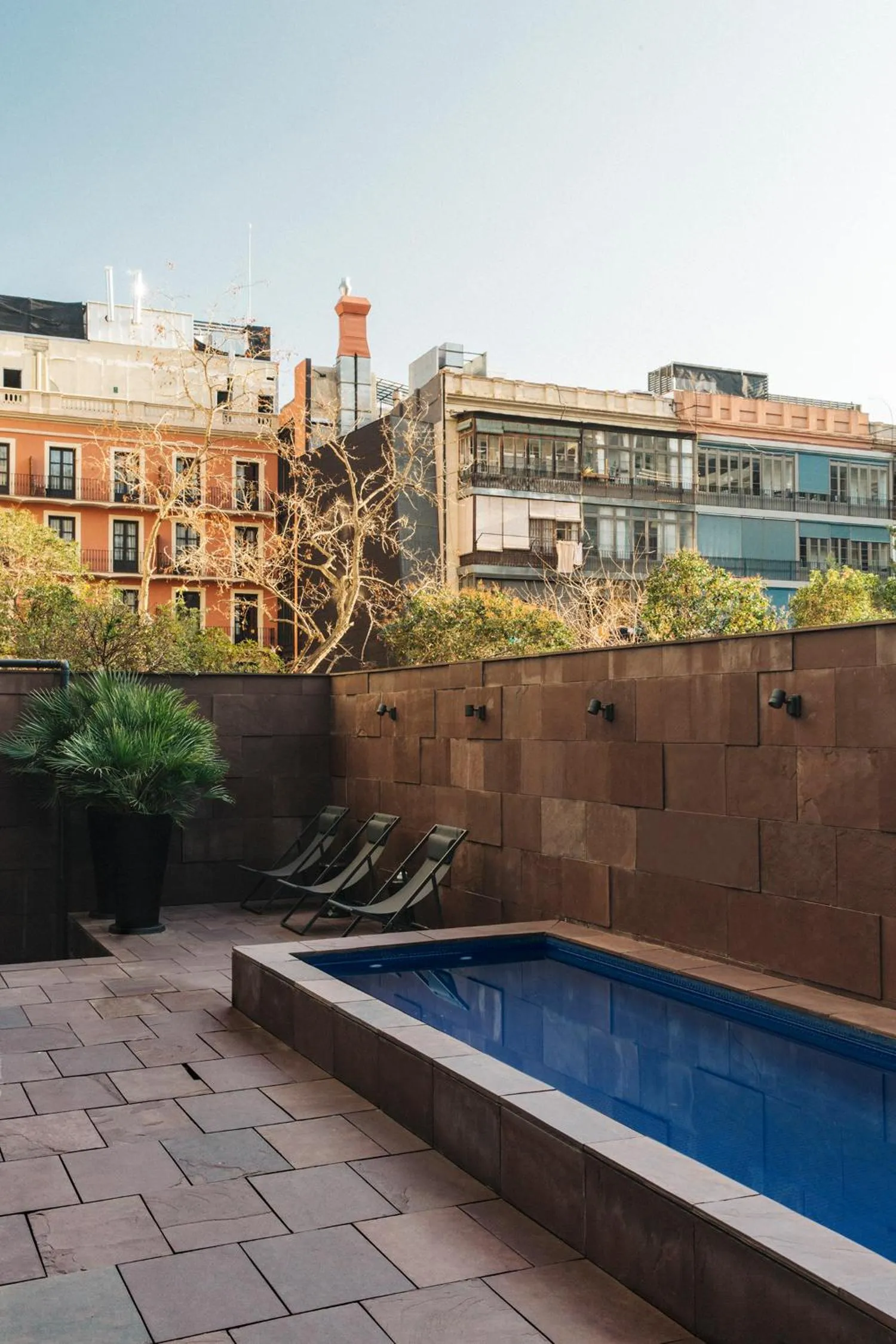 Swimming pool in Barcelona Apartment Val