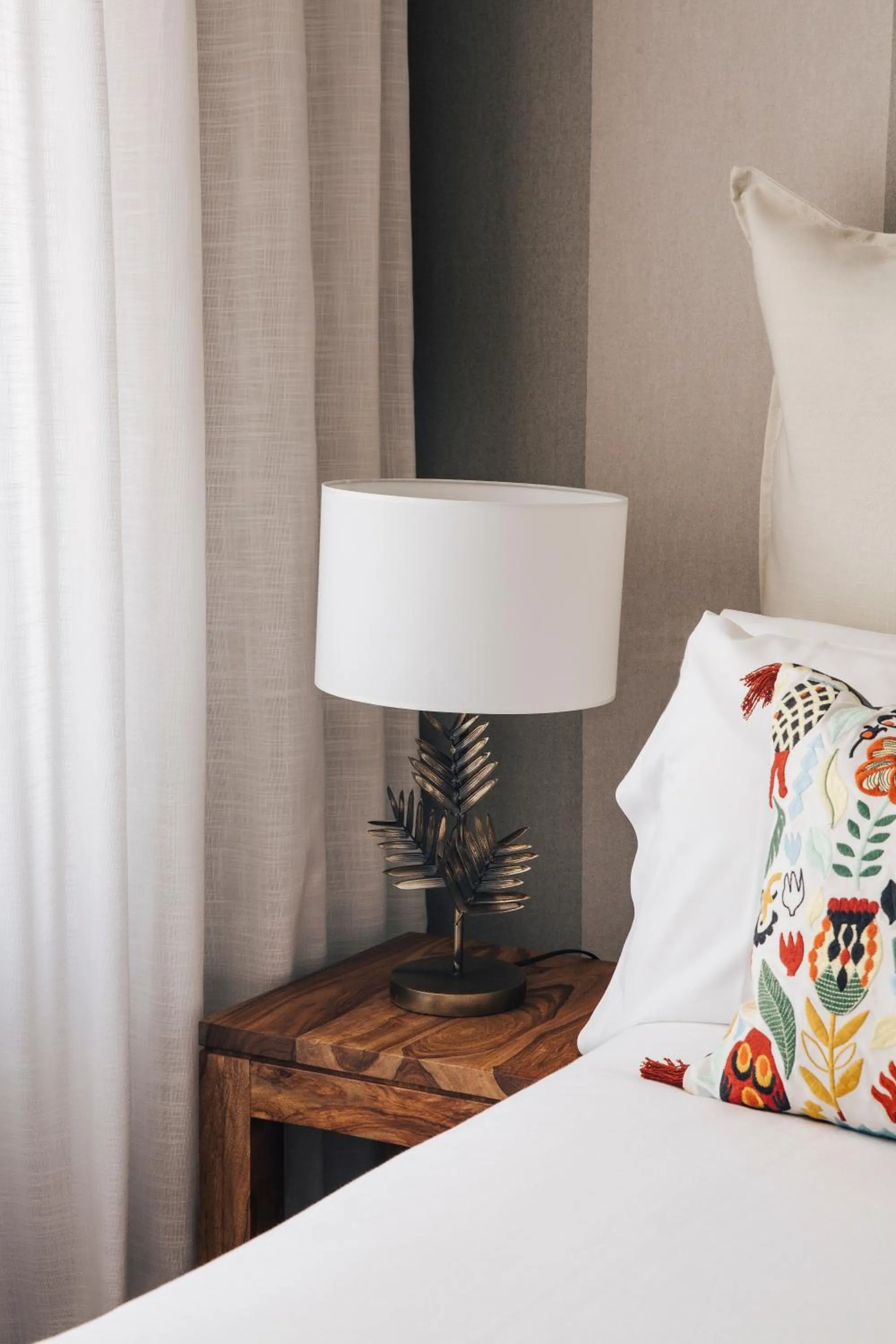 Decorative detail, Bed in Barcelona Apartment Val