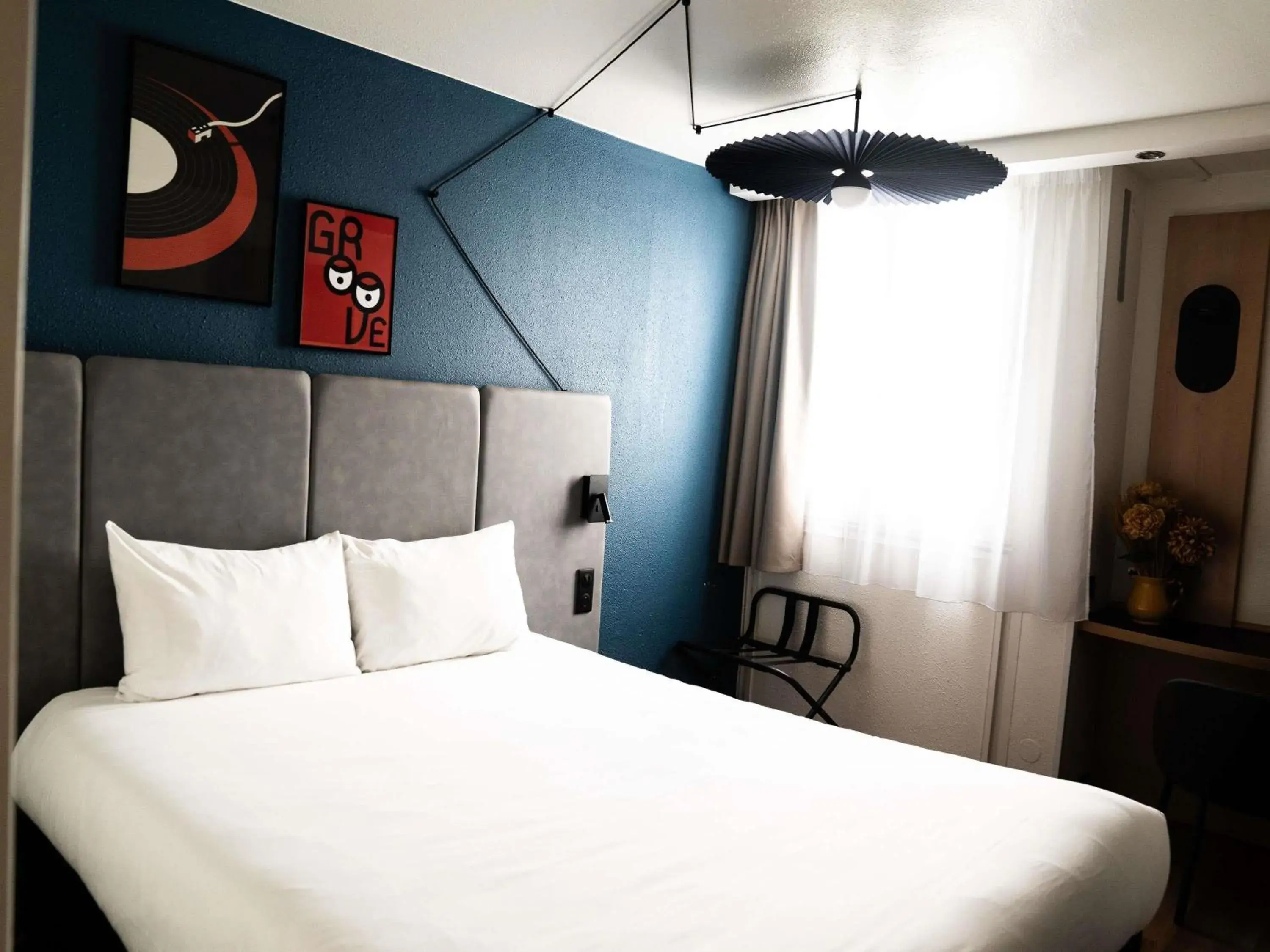 Bedroom, Bed in ibis Saint-Denis Stade Ouest Bedroom, Bed in ibis Saint-Denis Stade Ouest