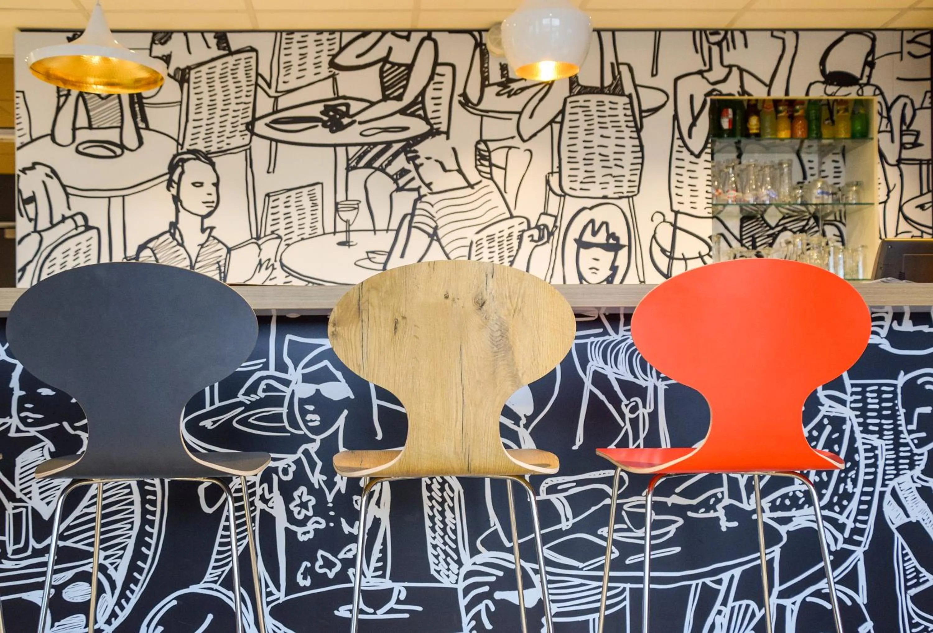 Lounge or bar in ibis Saint-Denis Stade Ouest