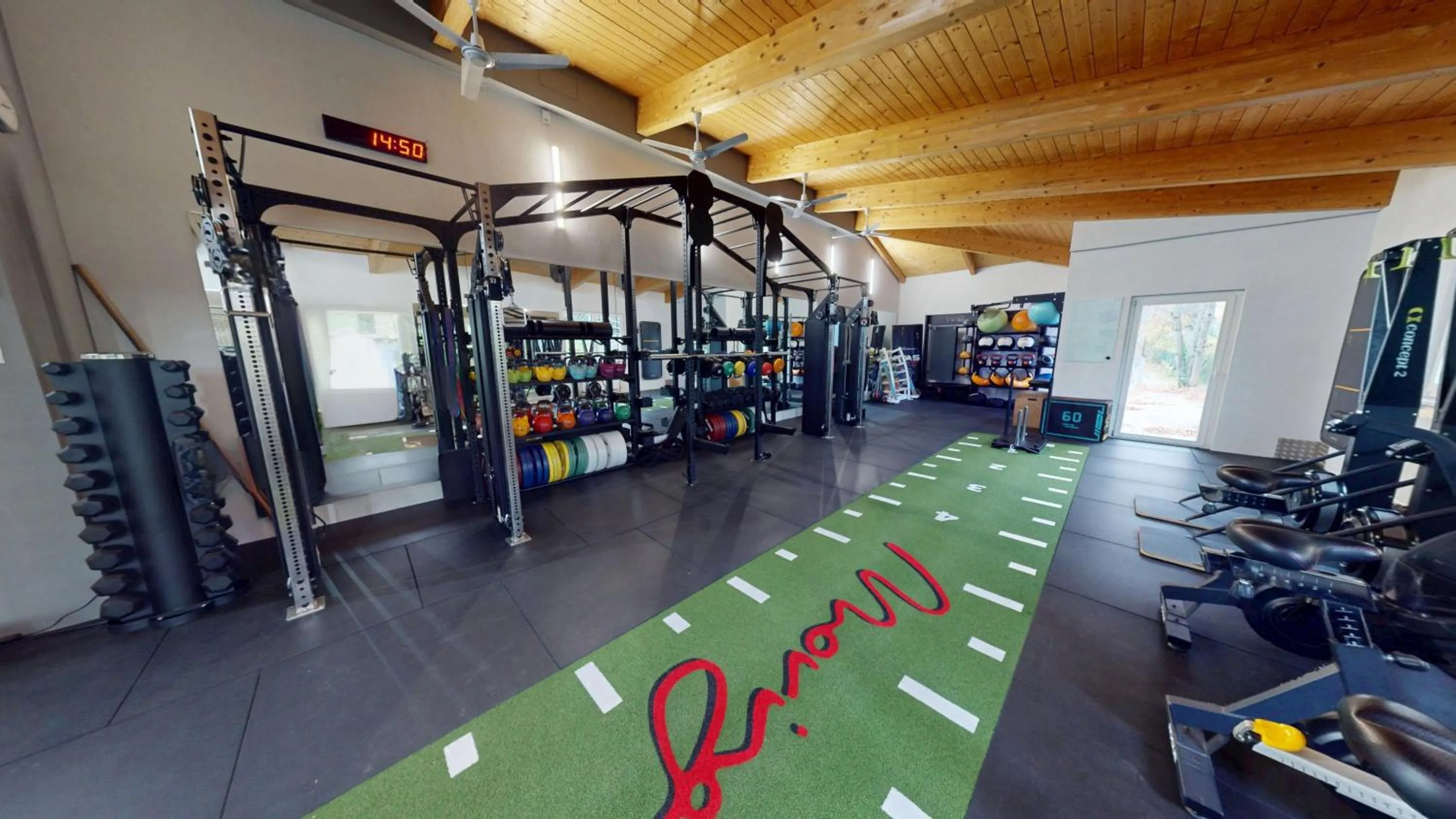 Fitness centre/facilities in Moving Rooms