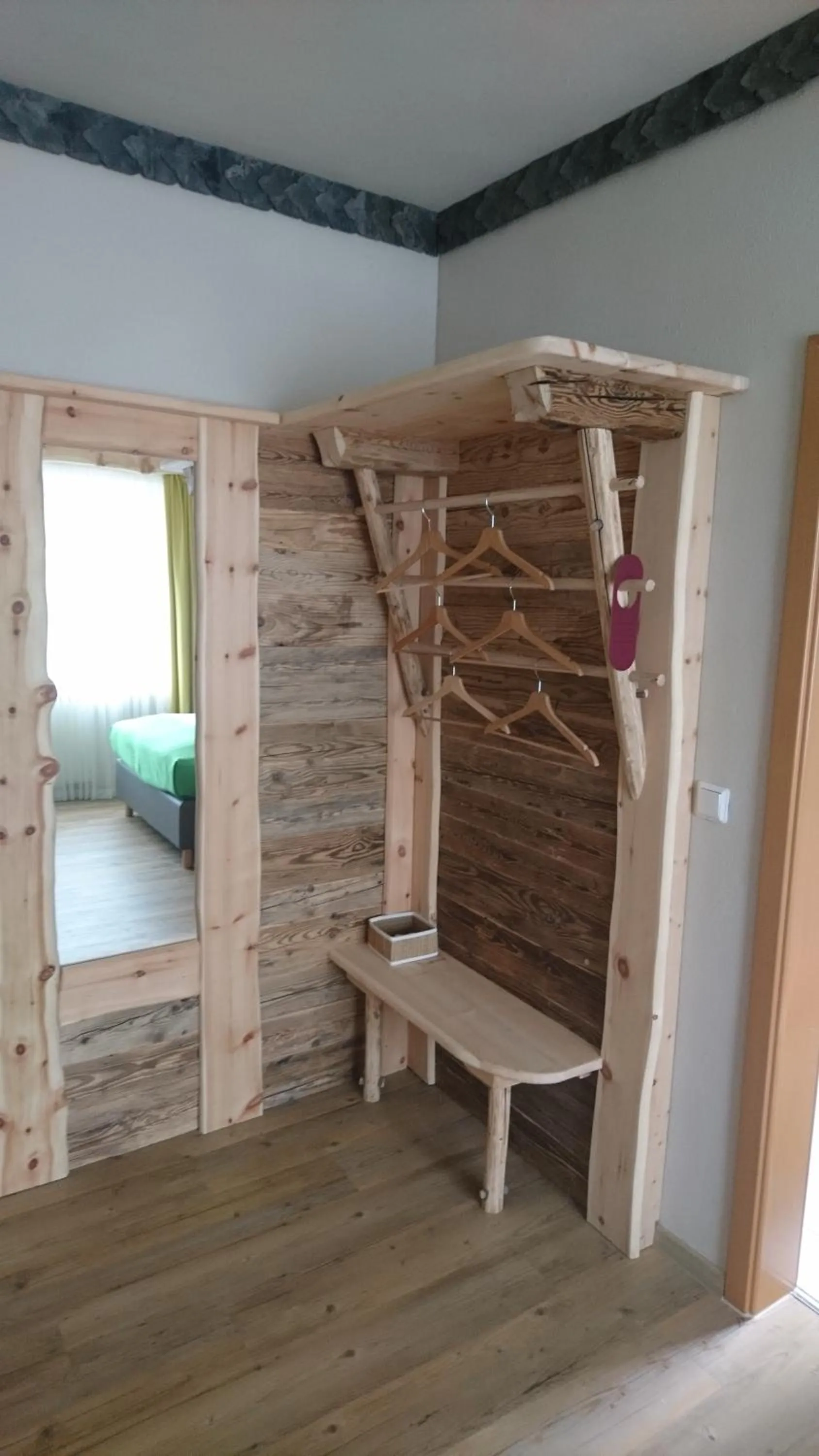 Decorative detail, Bed in Hotel & Auberge le Journal