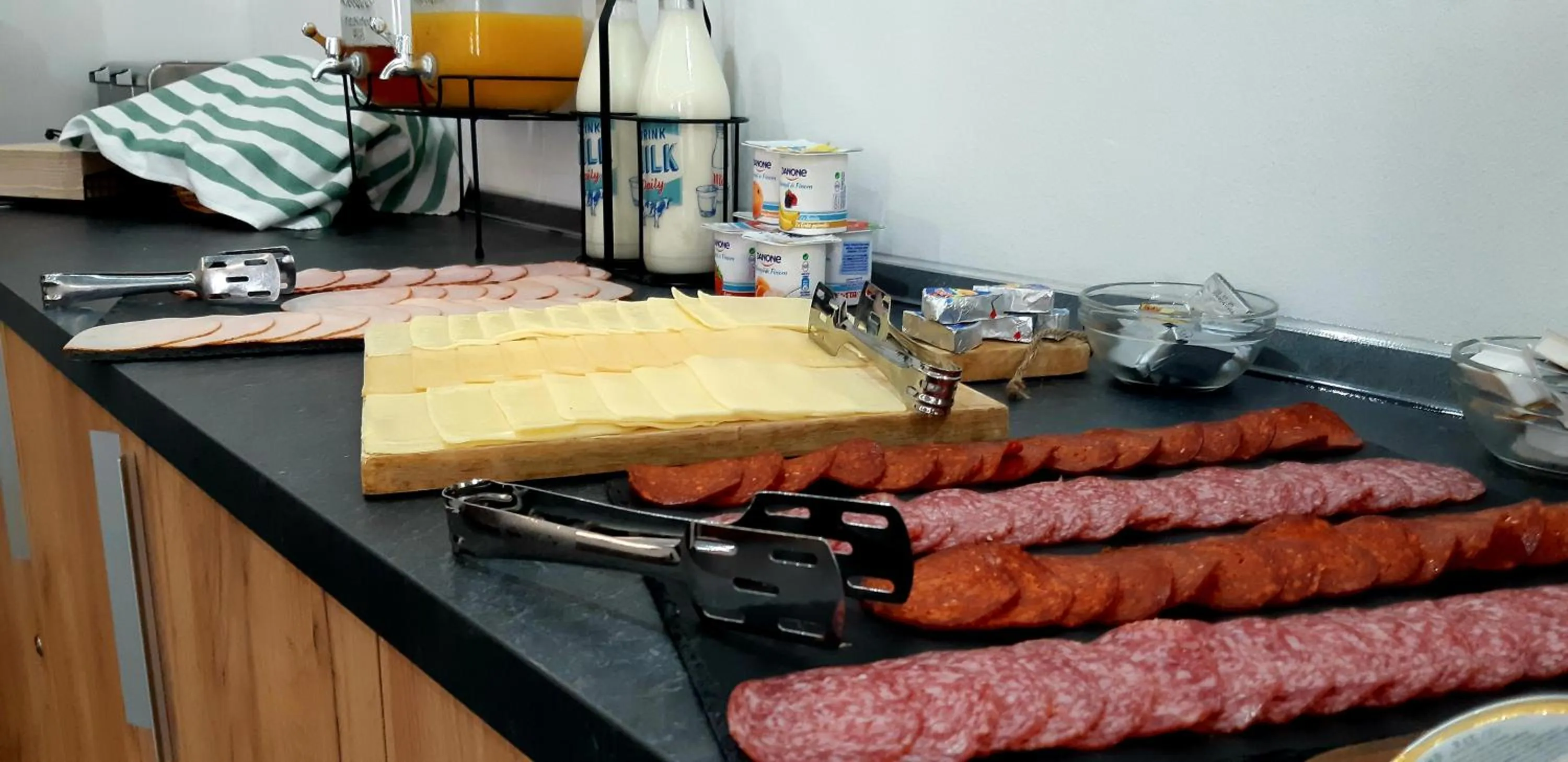 Food and drinks in Vén Diófa De Lux Panzió