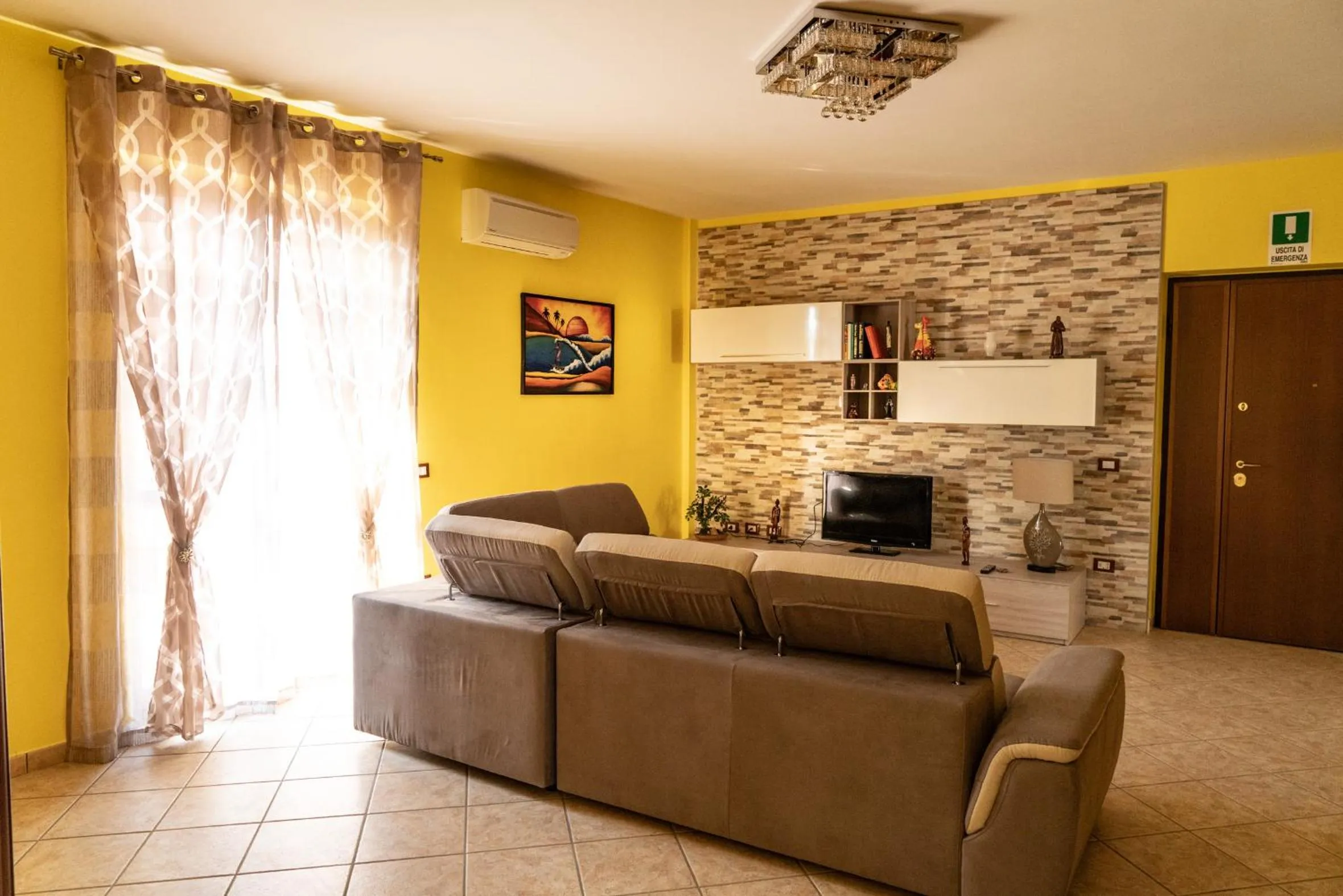 Living room in B&B Salerno