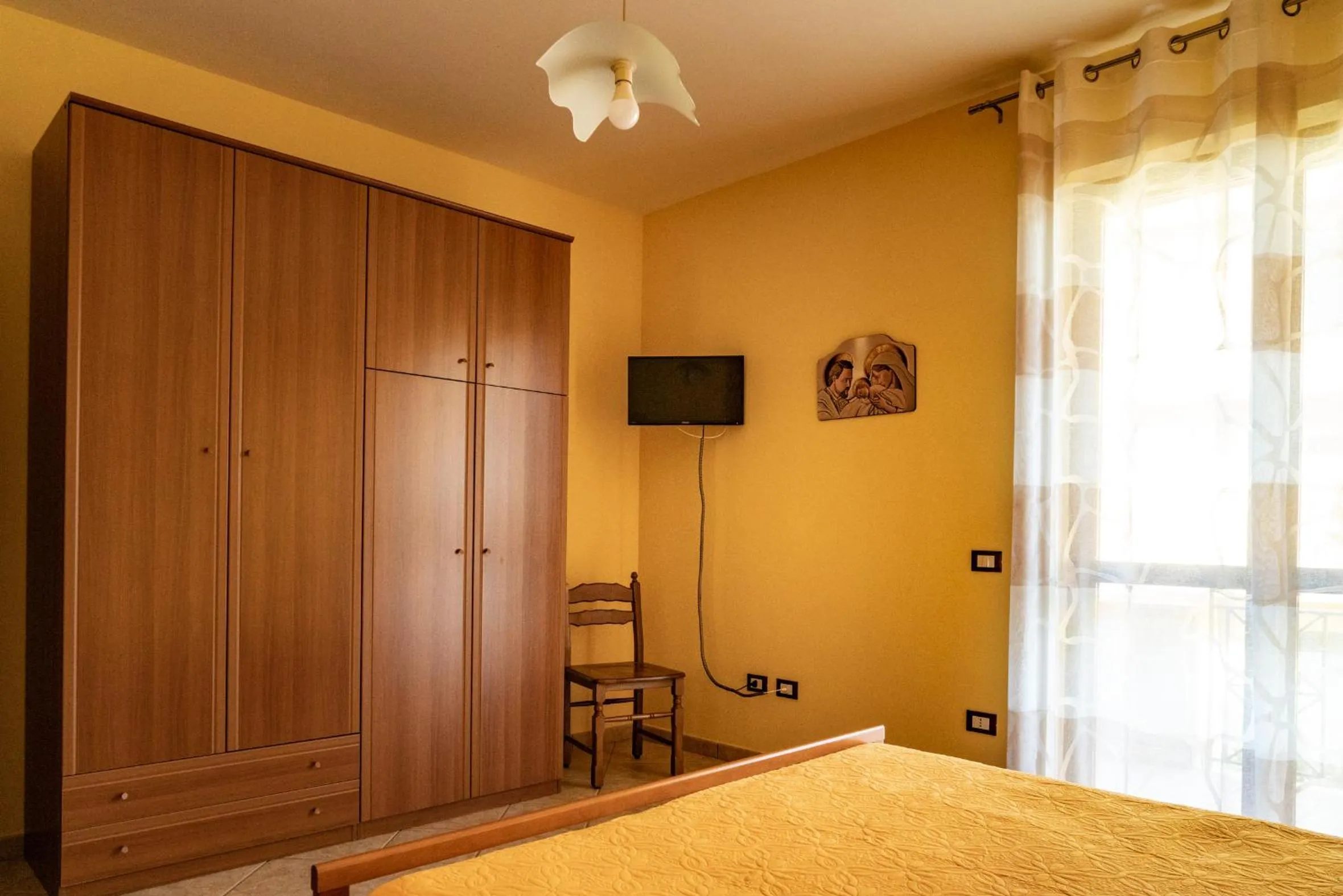 TV and multimedia in B&B Salerno