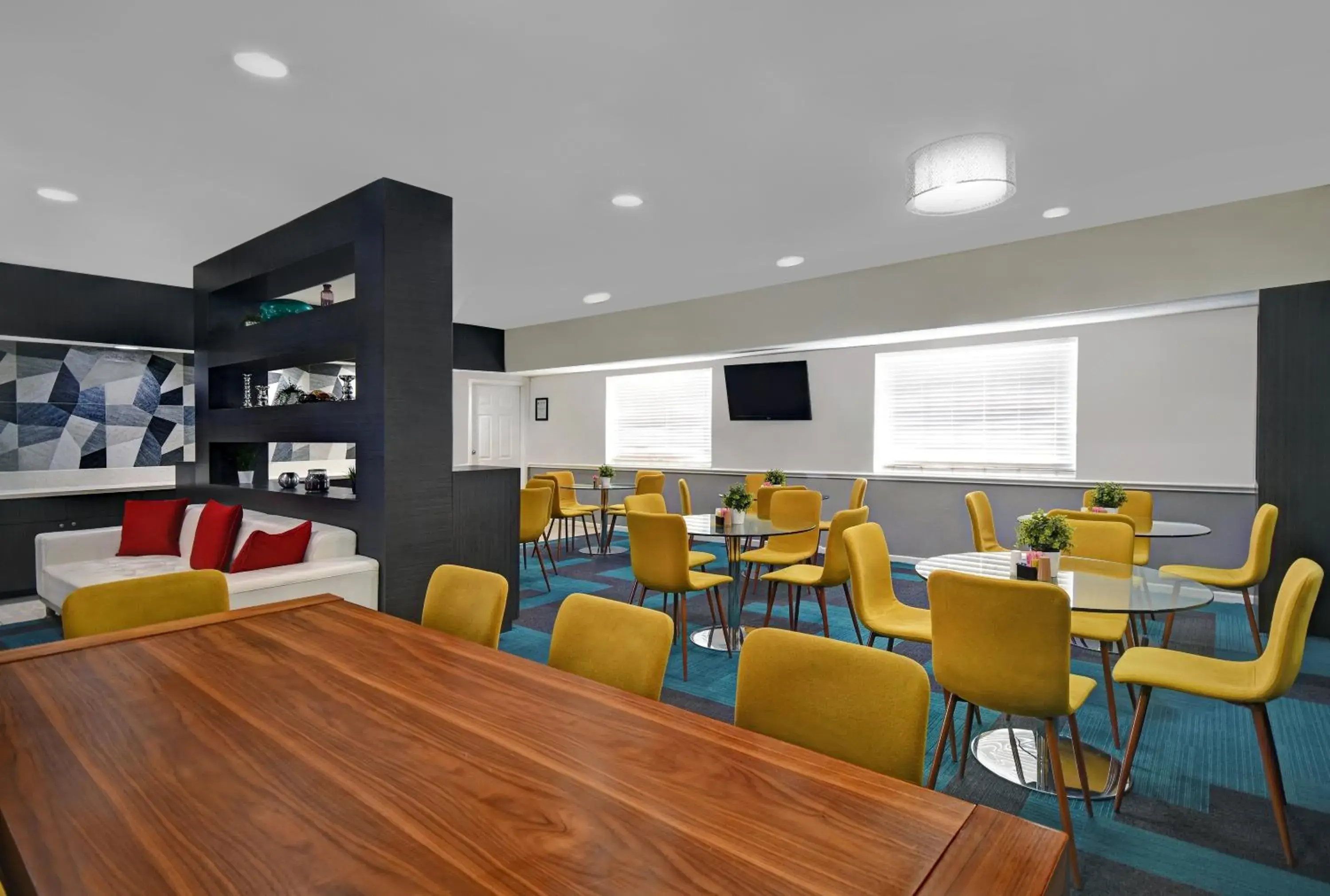 Restaurant/places to eat in Baymont by Wyndham Houston/Westchase Restaurant/places to eat in Baymont by Wyndham Houston/Westchase