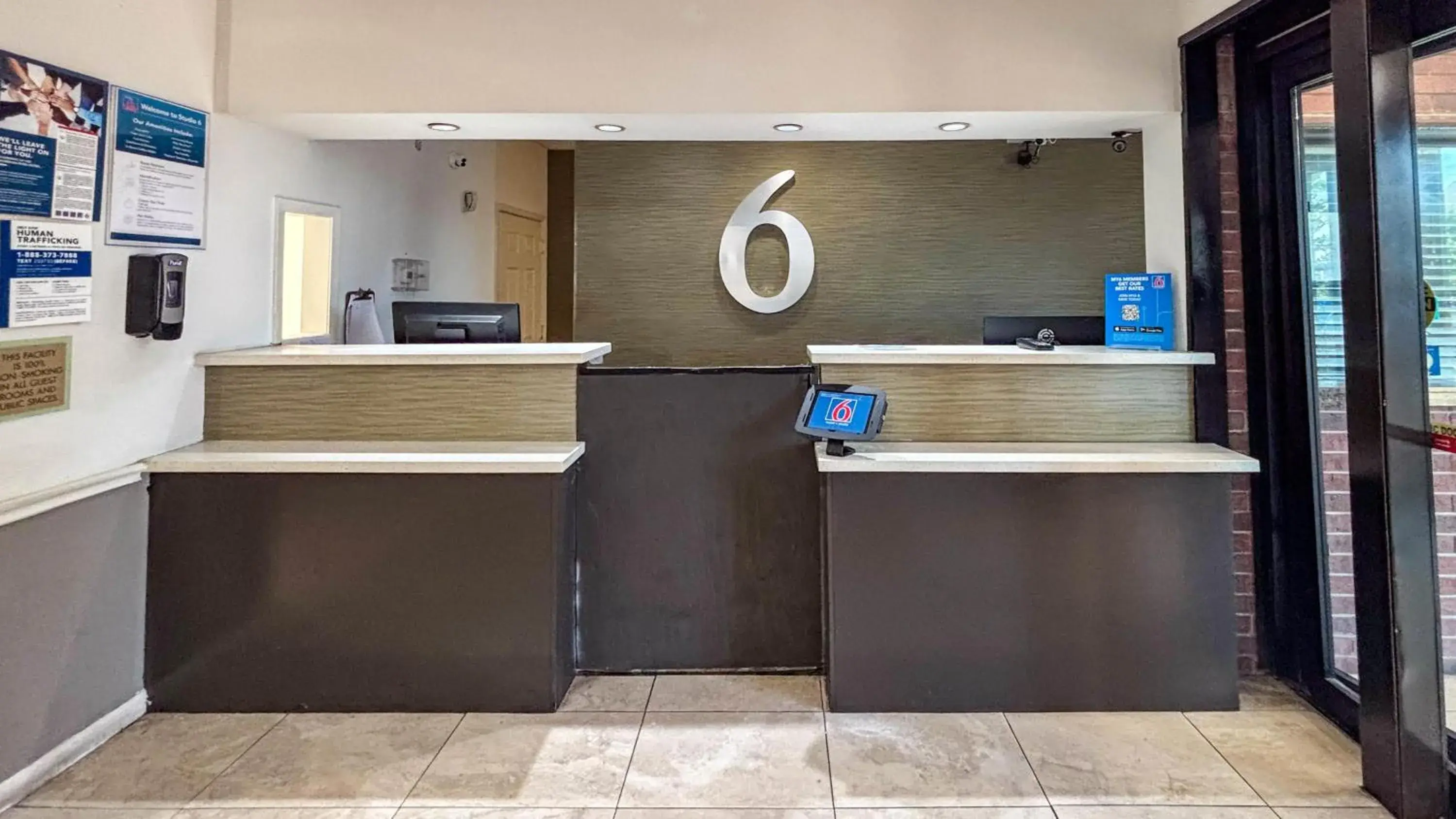 Lobby or reception in Studio 6 Houston, TX - Westchase Lobby or reception in Studio 6 Houston, TX - Westchase