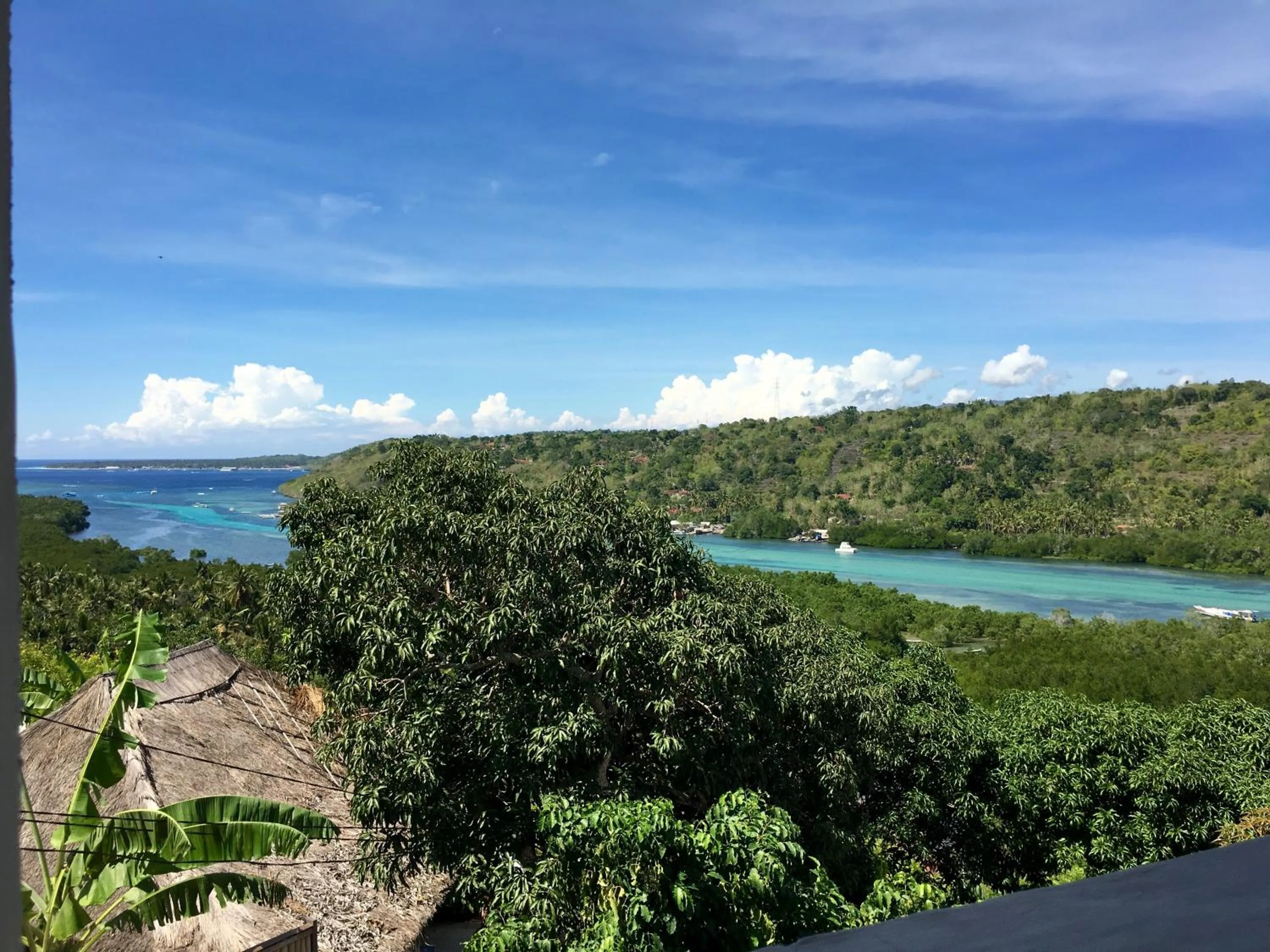 Day in Twin Island Villas & Dive Resort