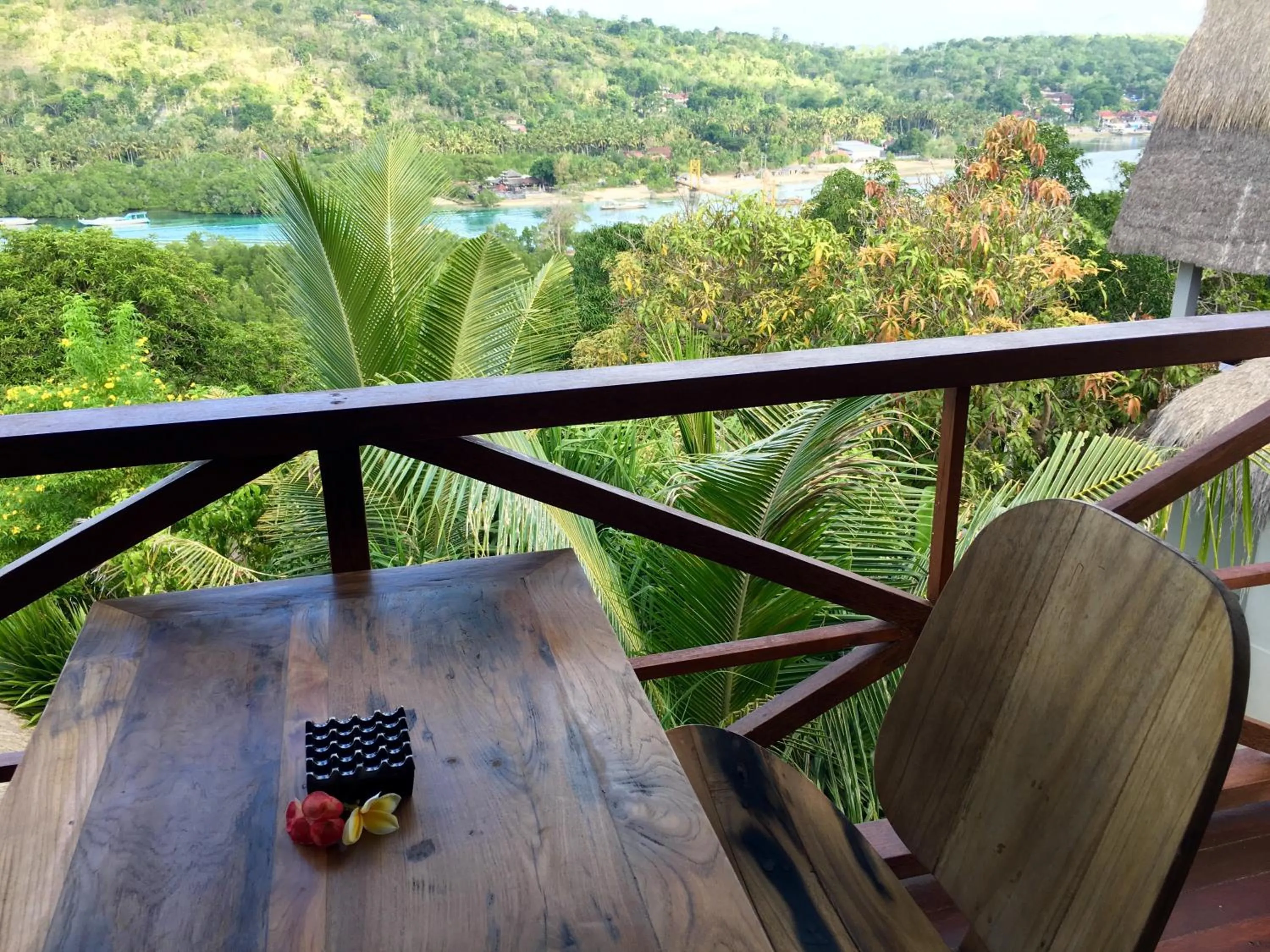 Balcony/Terrace in Twin Island Villas & Dive Resort