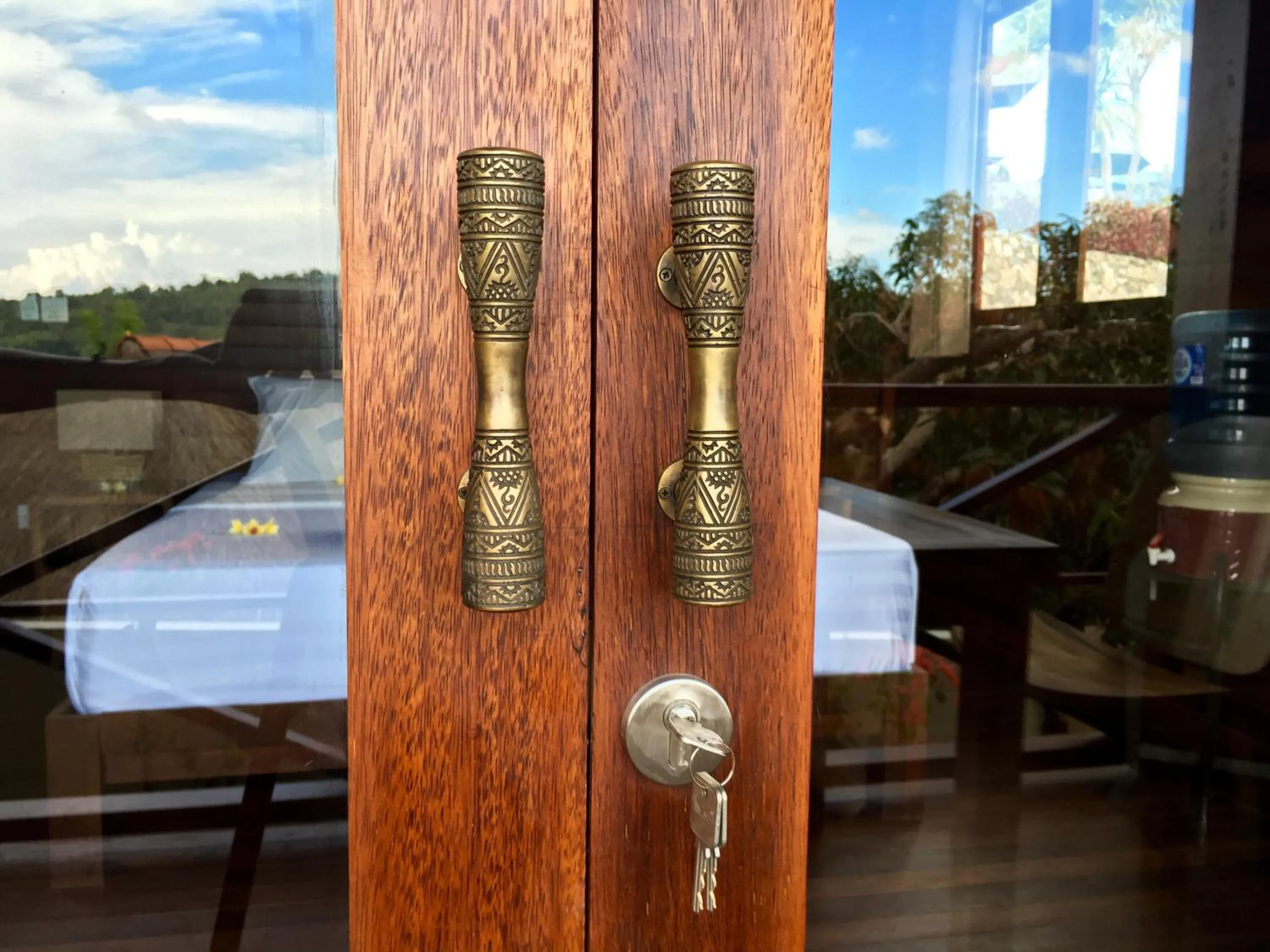 Decorative detail in Twin Island Villas & Dive Resort