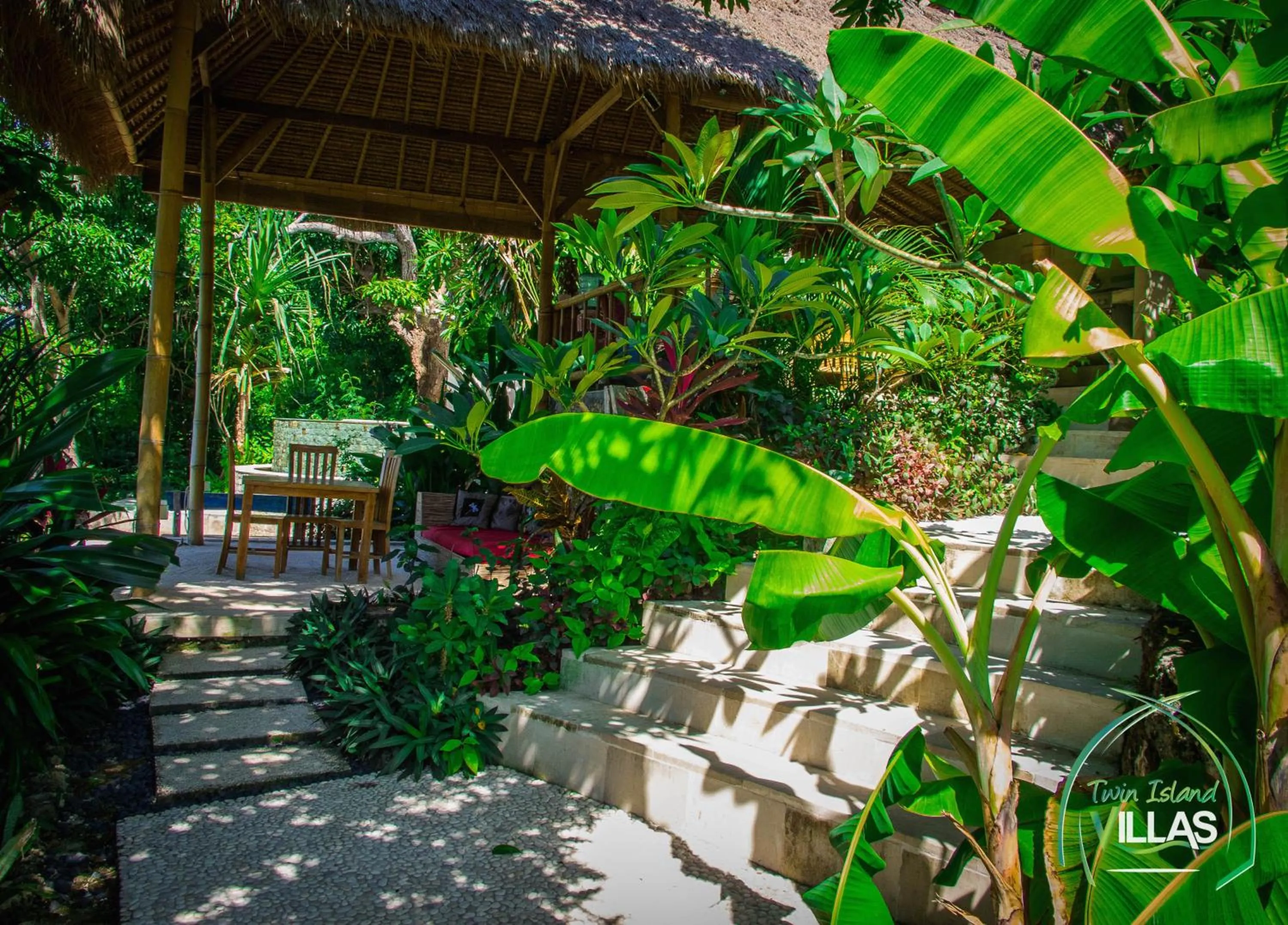 Garden in Twin Island Villas & Dive Resort