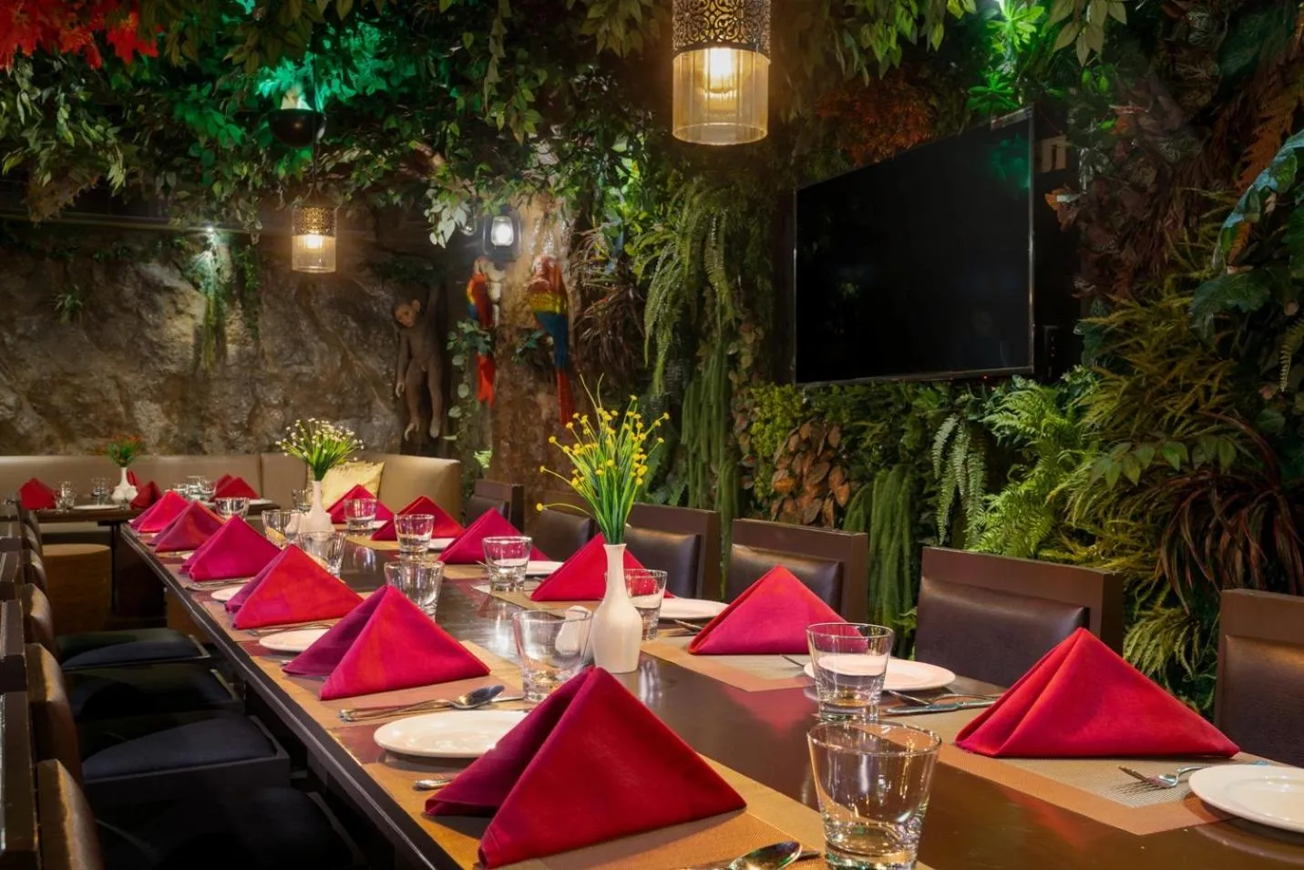 Restaurant/places to eat in Cygnett Style Tania's