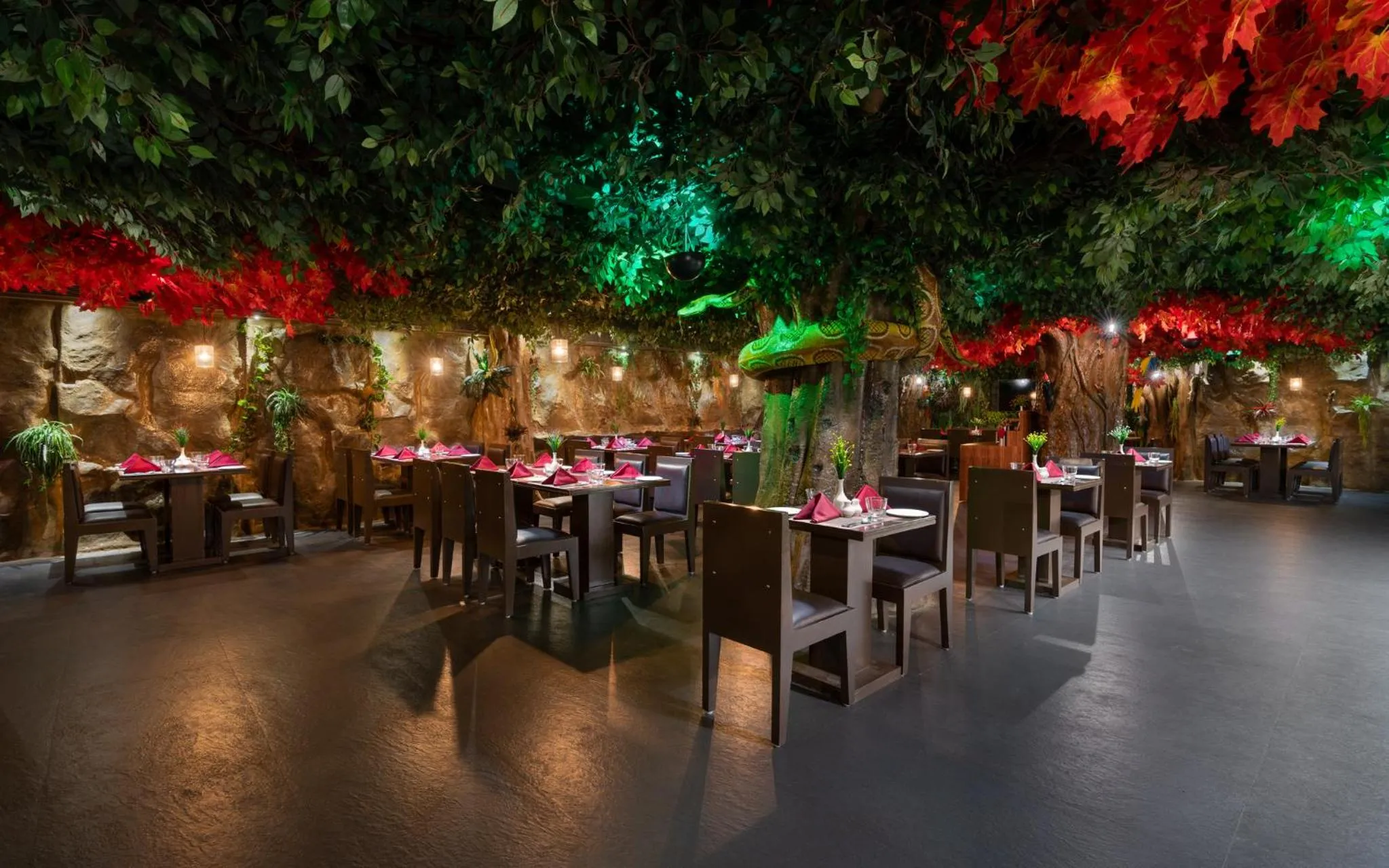 Restaurant/places to eat in Cygnett Style Tania's