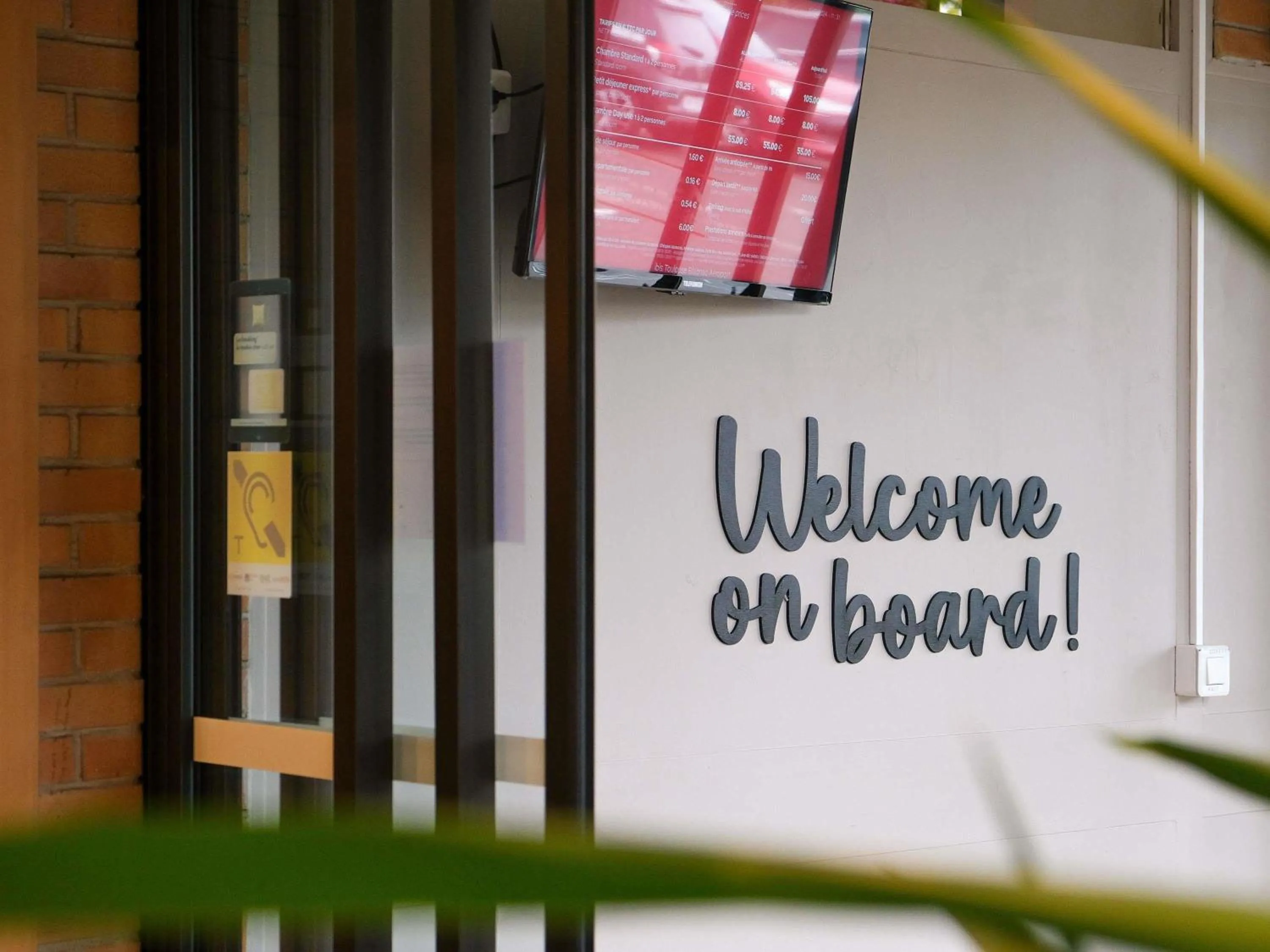 Property building in ibis Toulouse Aeroport