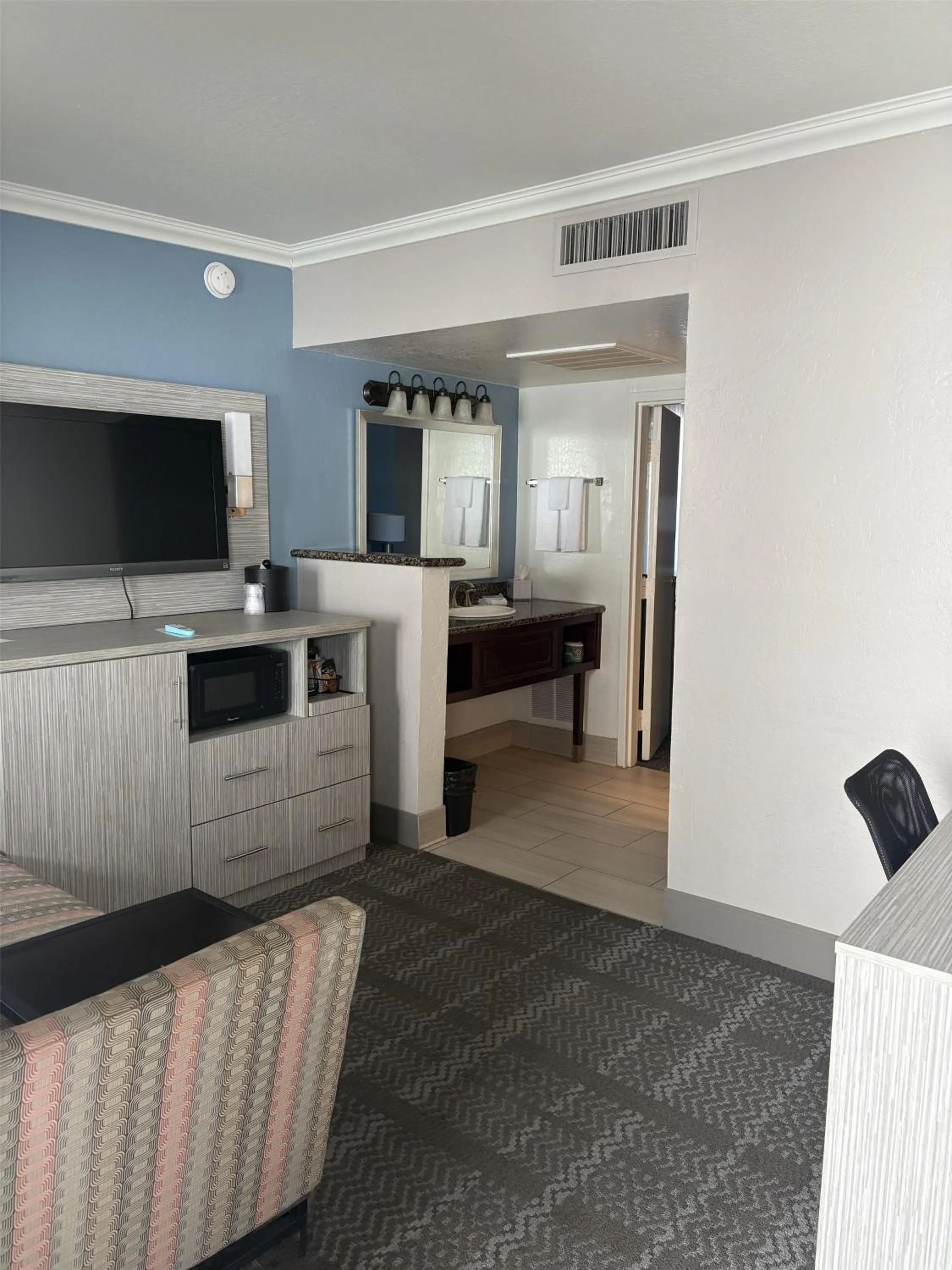 Bedroom in SureStay InnSuites Phoenix Hotel & Suites by Best Western