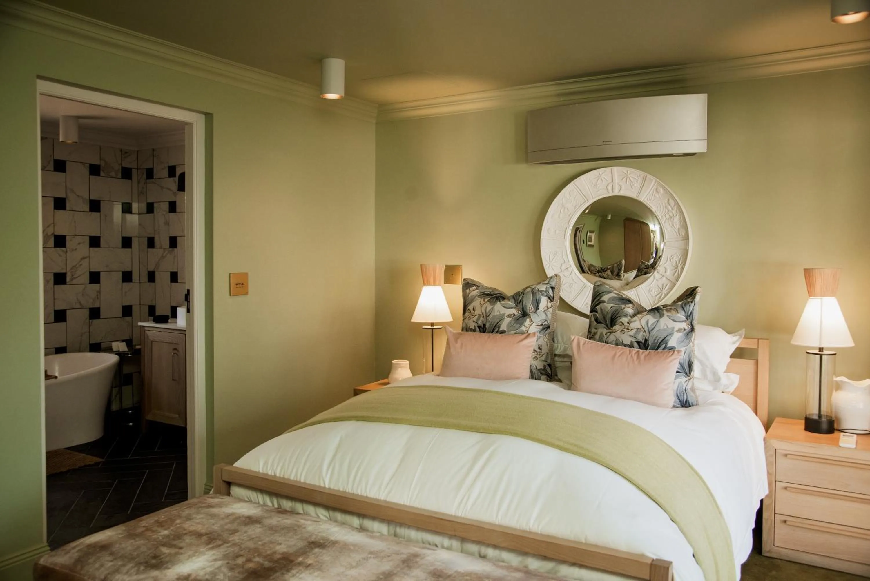 Bed in Bosjes - Herehuis