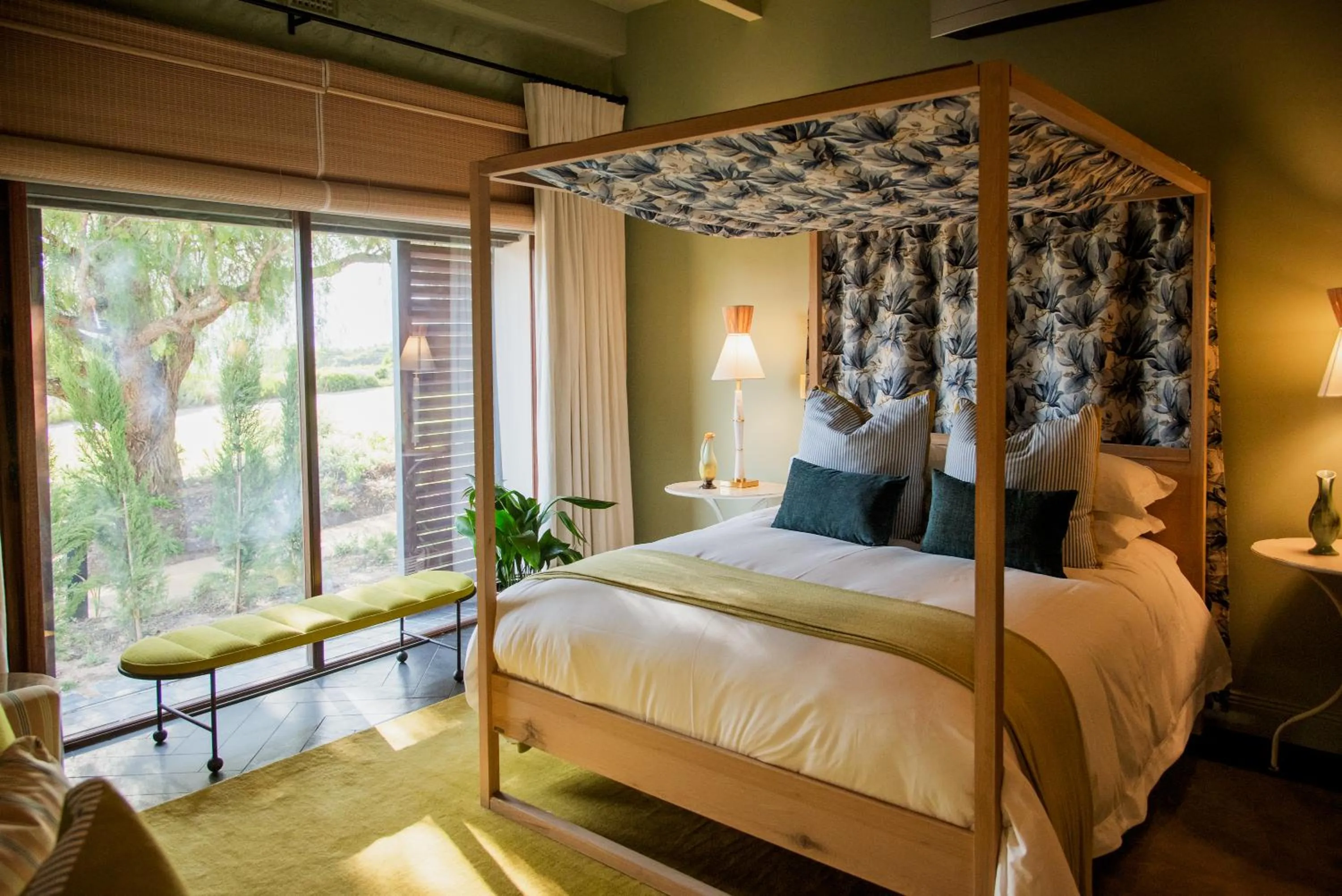 Bed in Bosjes - Herehuis