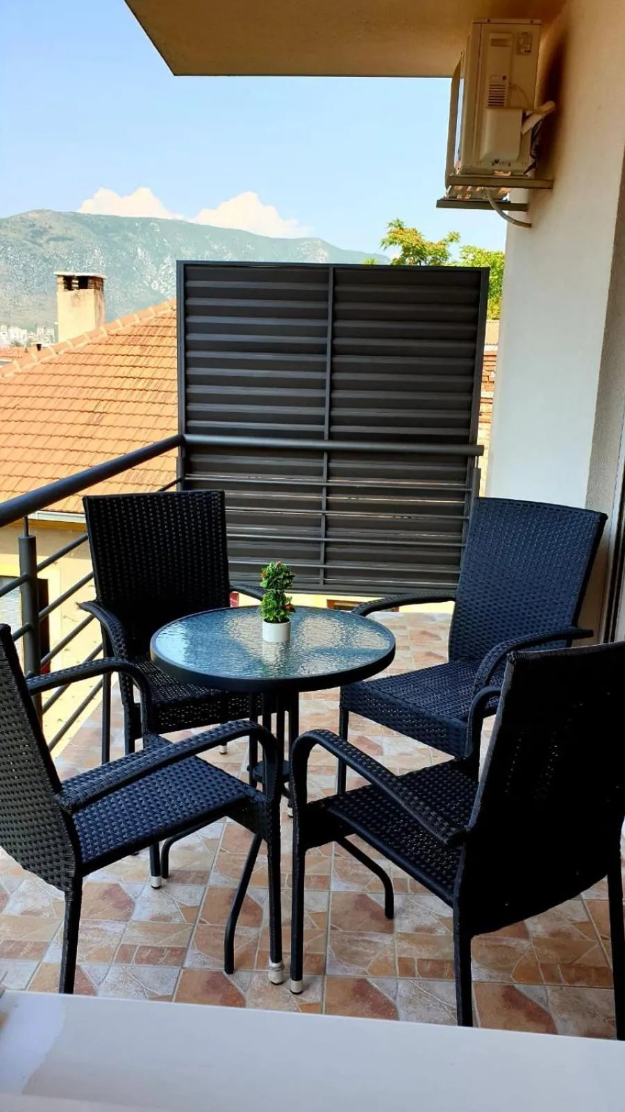 Patio in Residence Riverside