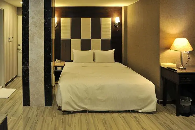 Bed in Maple Hotel Second Branch Bed in Maple Hotel Second Branch