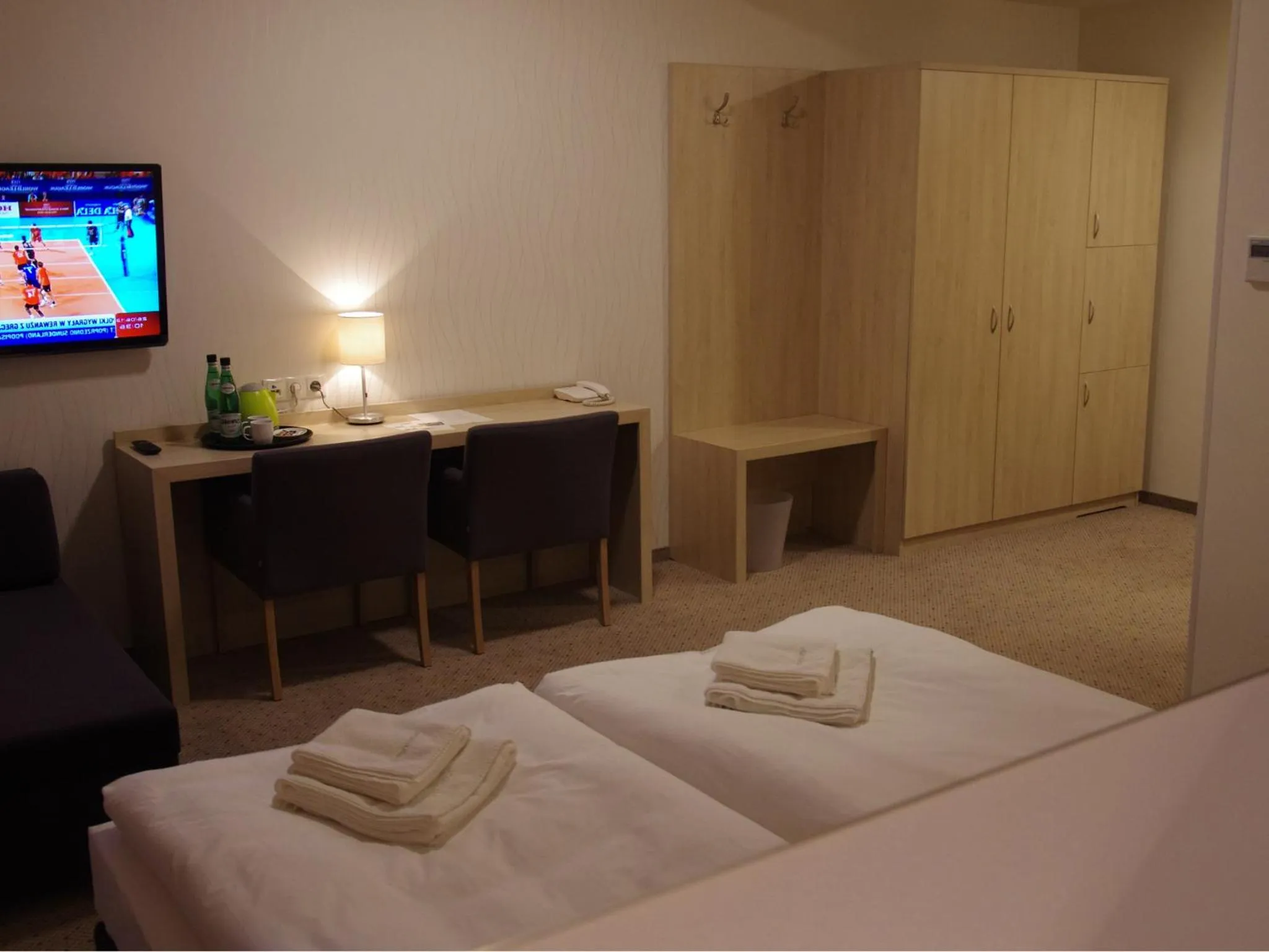 Bedroom, Bed in Hotel Uniejów