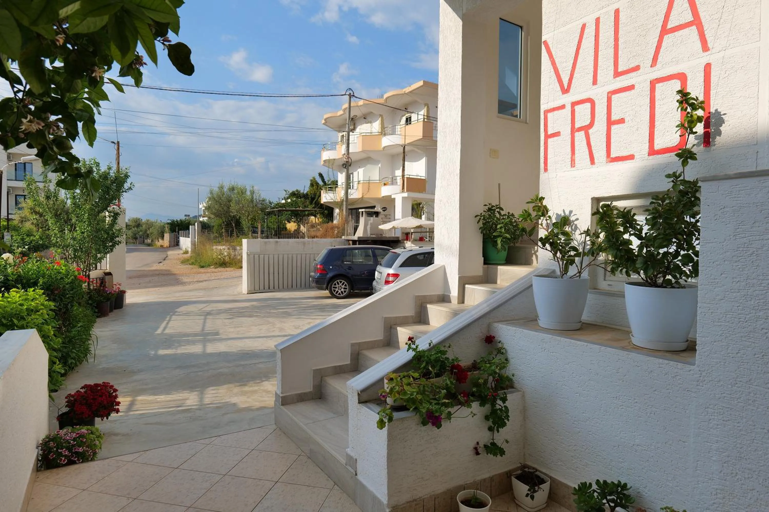 Property building in Vila Fredi