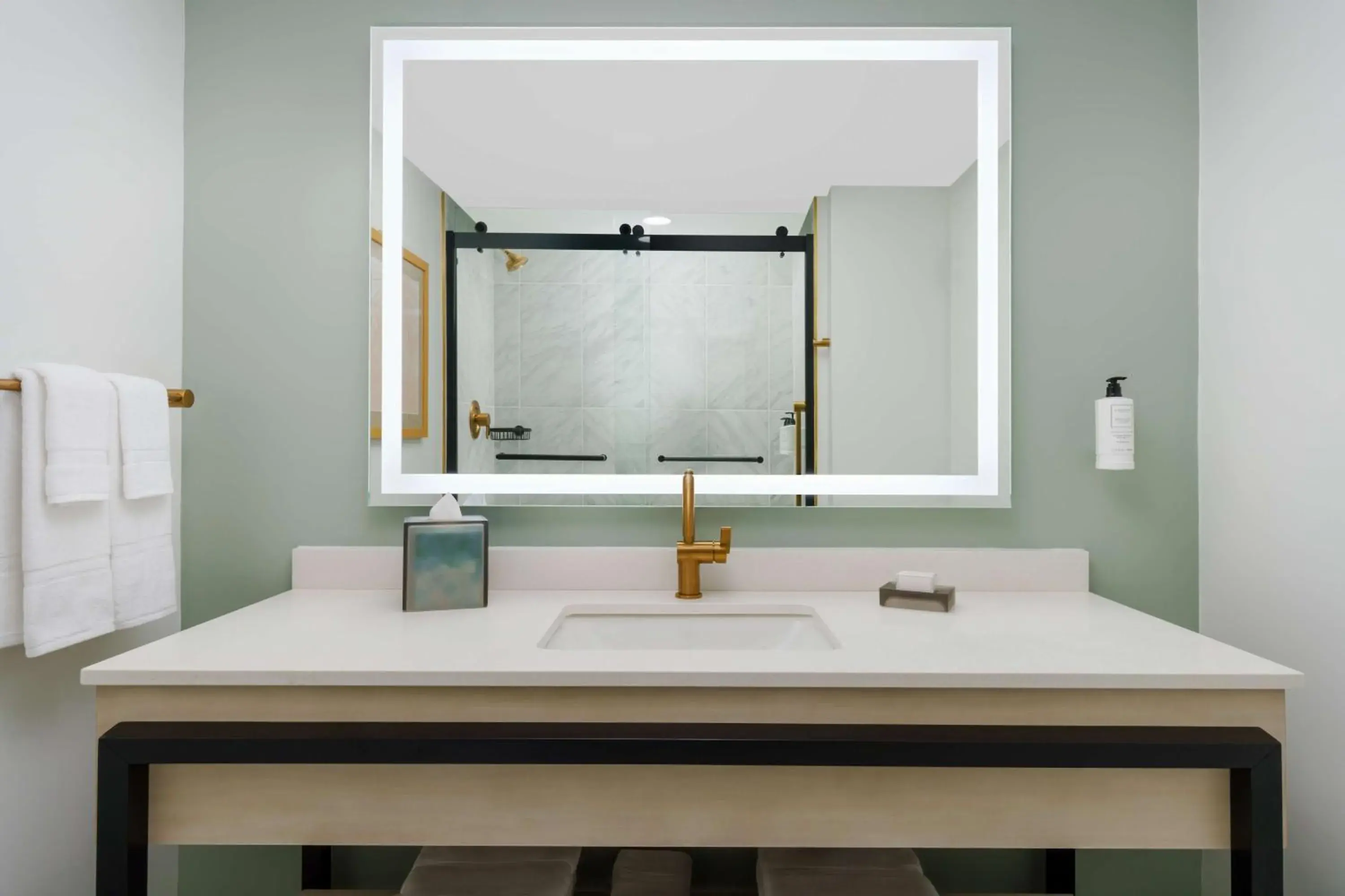 Bathroom in Beal House Fort Walton Beach, Tapestry Collection By Hilton Bathroom in Beal House Fort Walton Beach, Tapestry Collection By Hilton