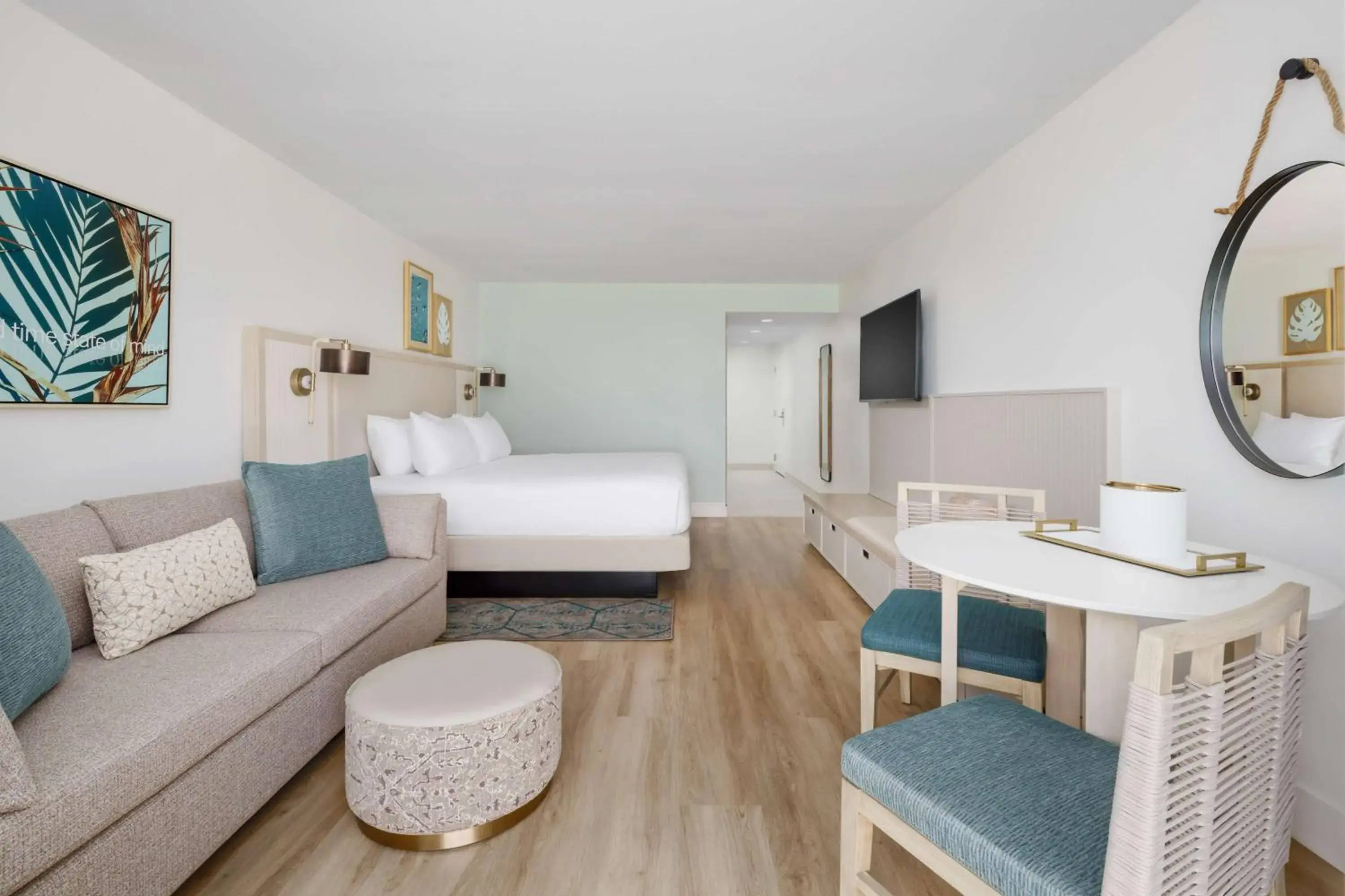 Living room, Bed in Beal House Fort Walton Beach, Tapestry Collection By Hilton Living room, Bed in Beal House Fort Walton Beach, Tapestry Collection By Hilton