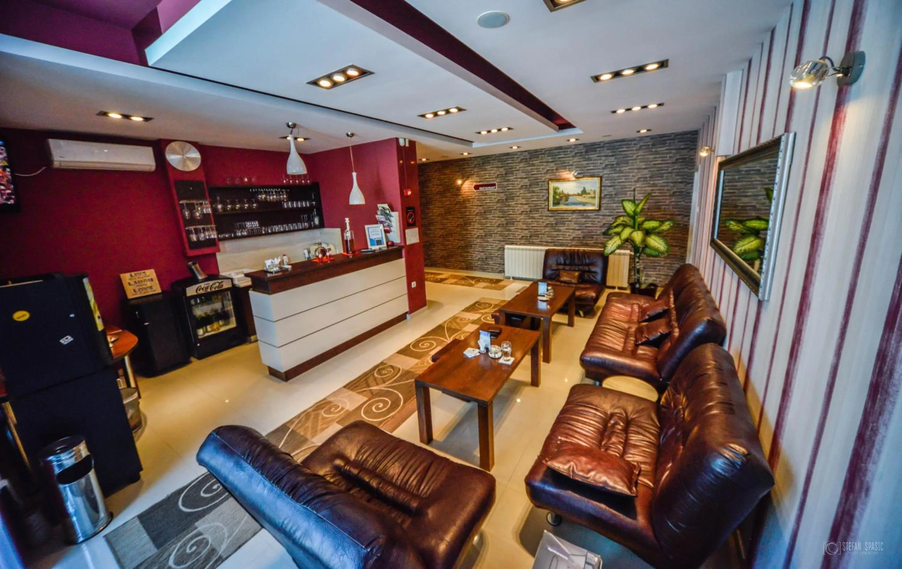 Lounge or bar in Garni Hotel 018 In