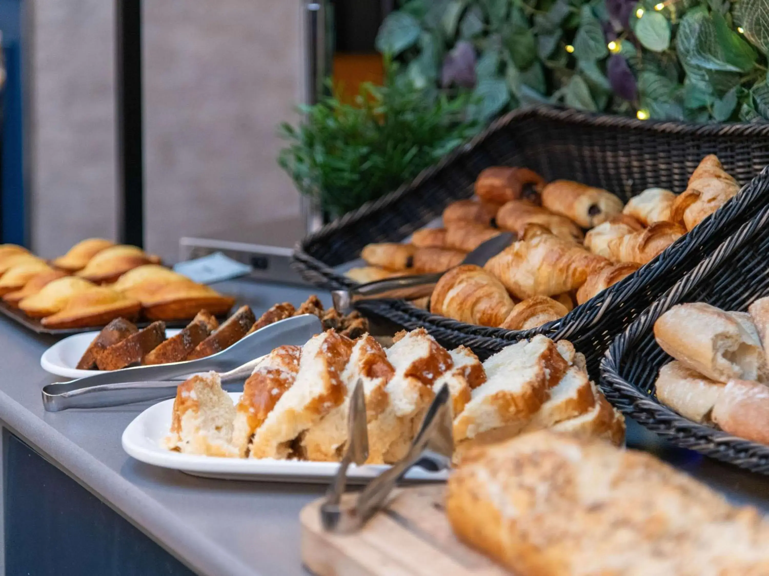 Breakfast in ibis Paris Grands Boulevards Opéra 9e Breakfast in ibis Paris Grands Boulevards Opéra 9e