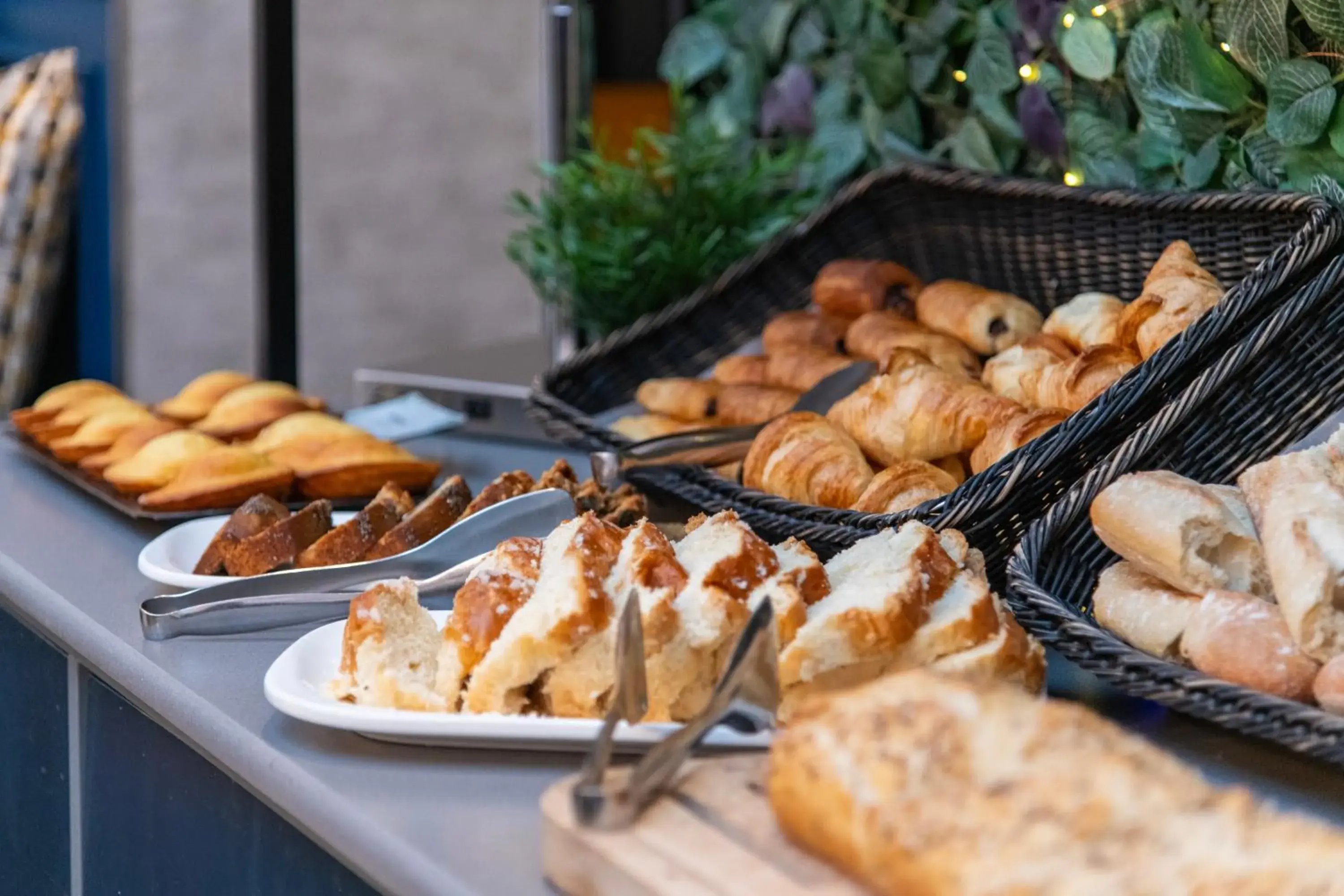 Breakfast in ibis Paris Grands Boulevards Opéra 9e Breakfast in ibis Paris Grands Boulevards Opéra 9e