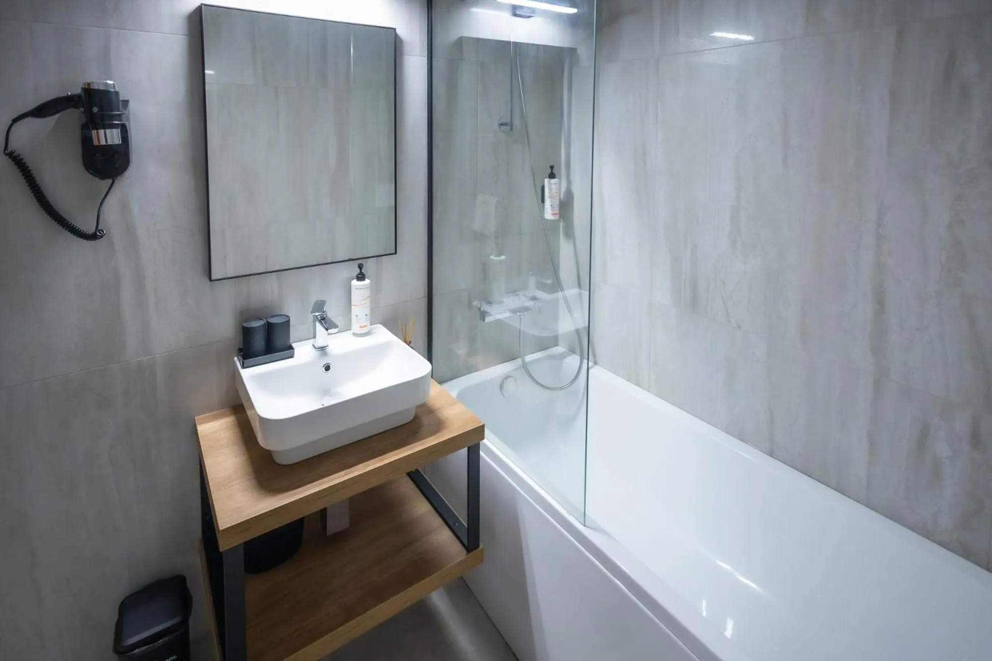 Bathroom in 4 Évszak Hegyihotel