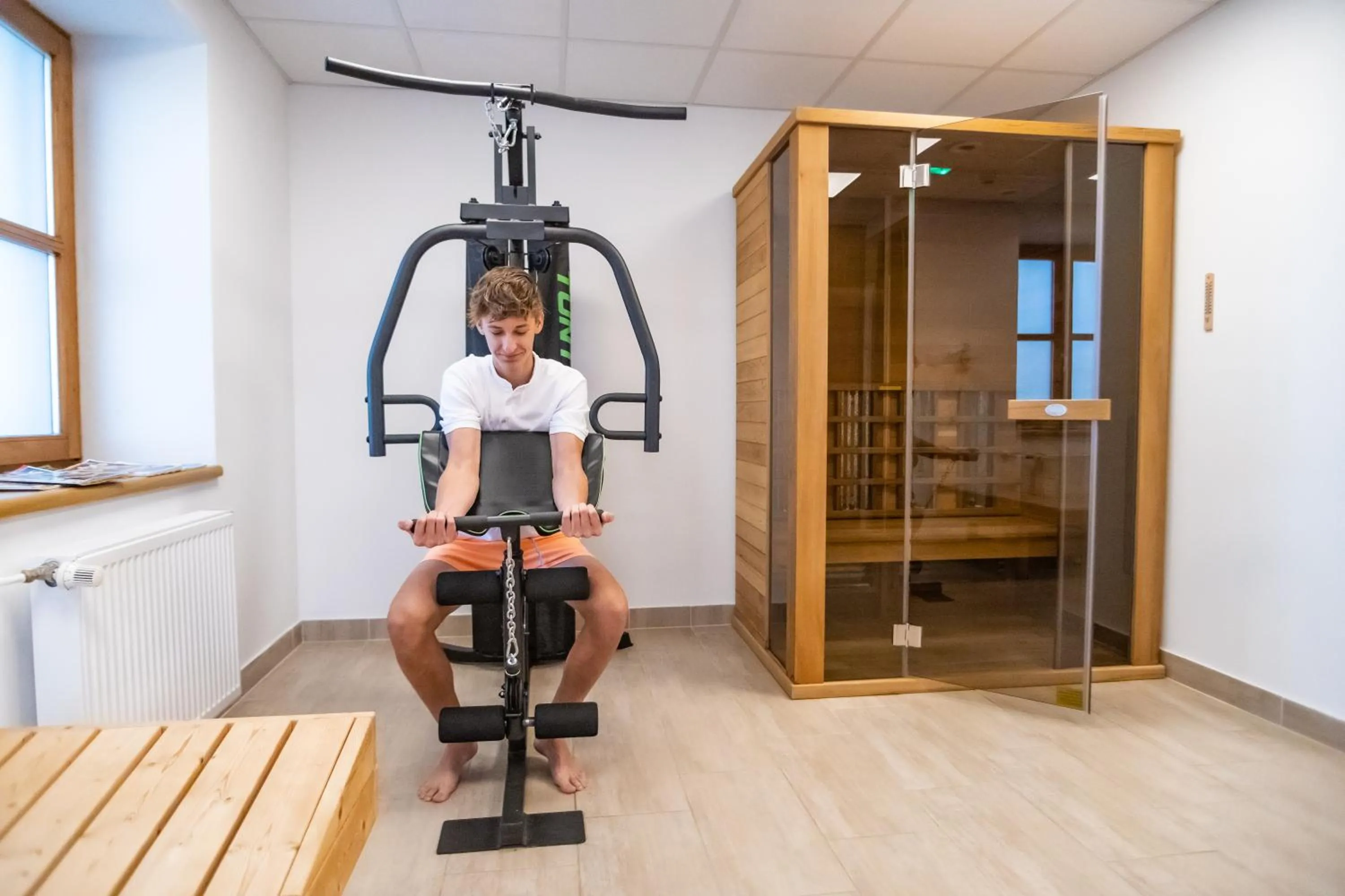 People in 4 Évszak Hegyihotel