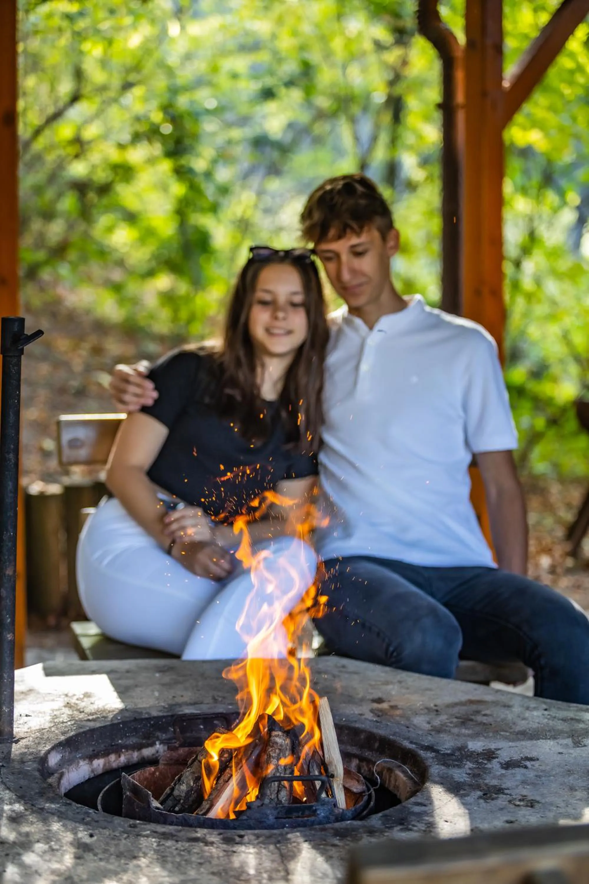 People in 4 Évszak Hegyihotel