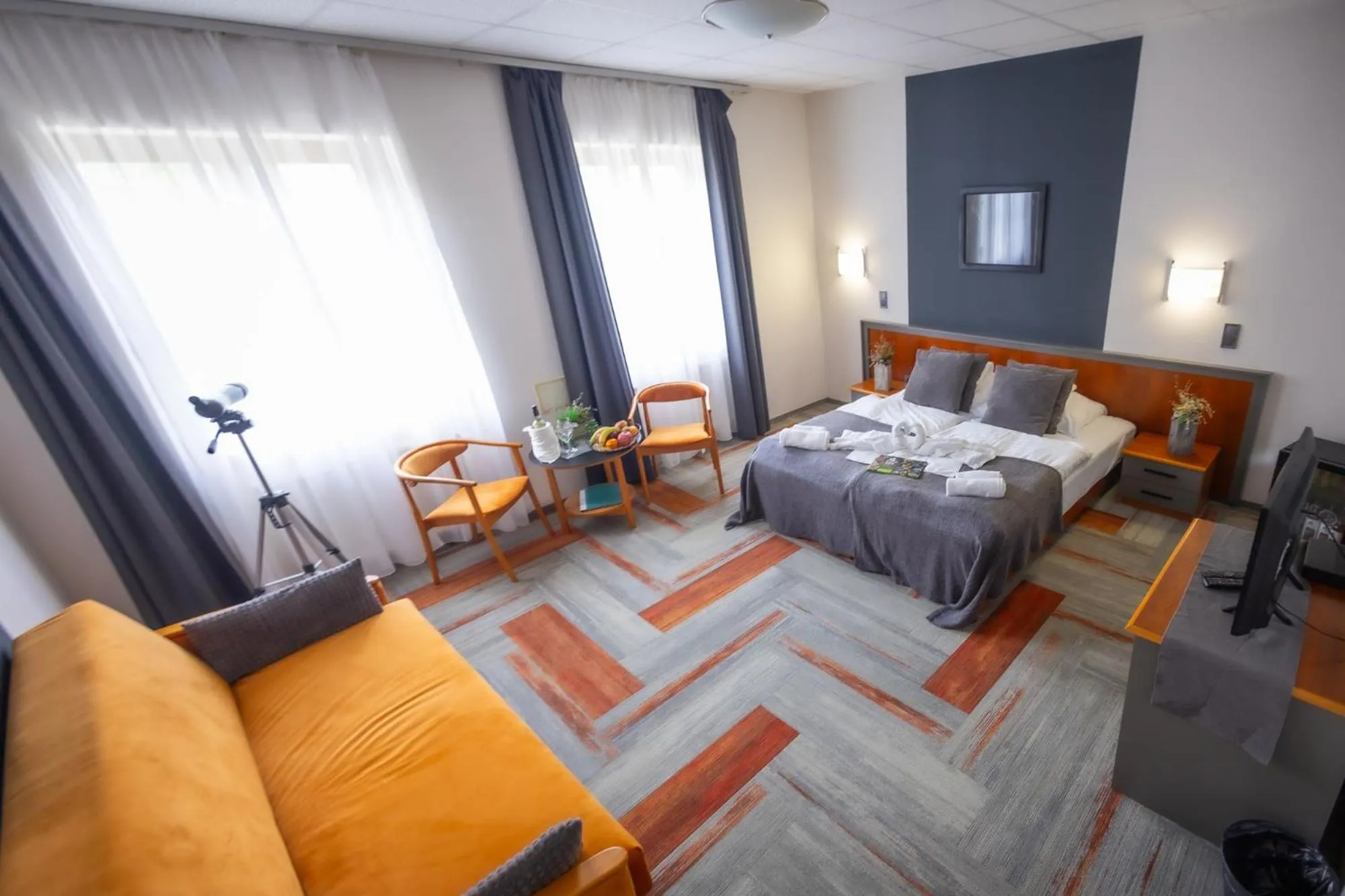 Bed in 4 Évszak Hegyihotel