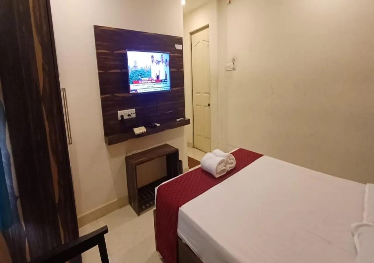 View (from property/room), Bed in MM Park Inn