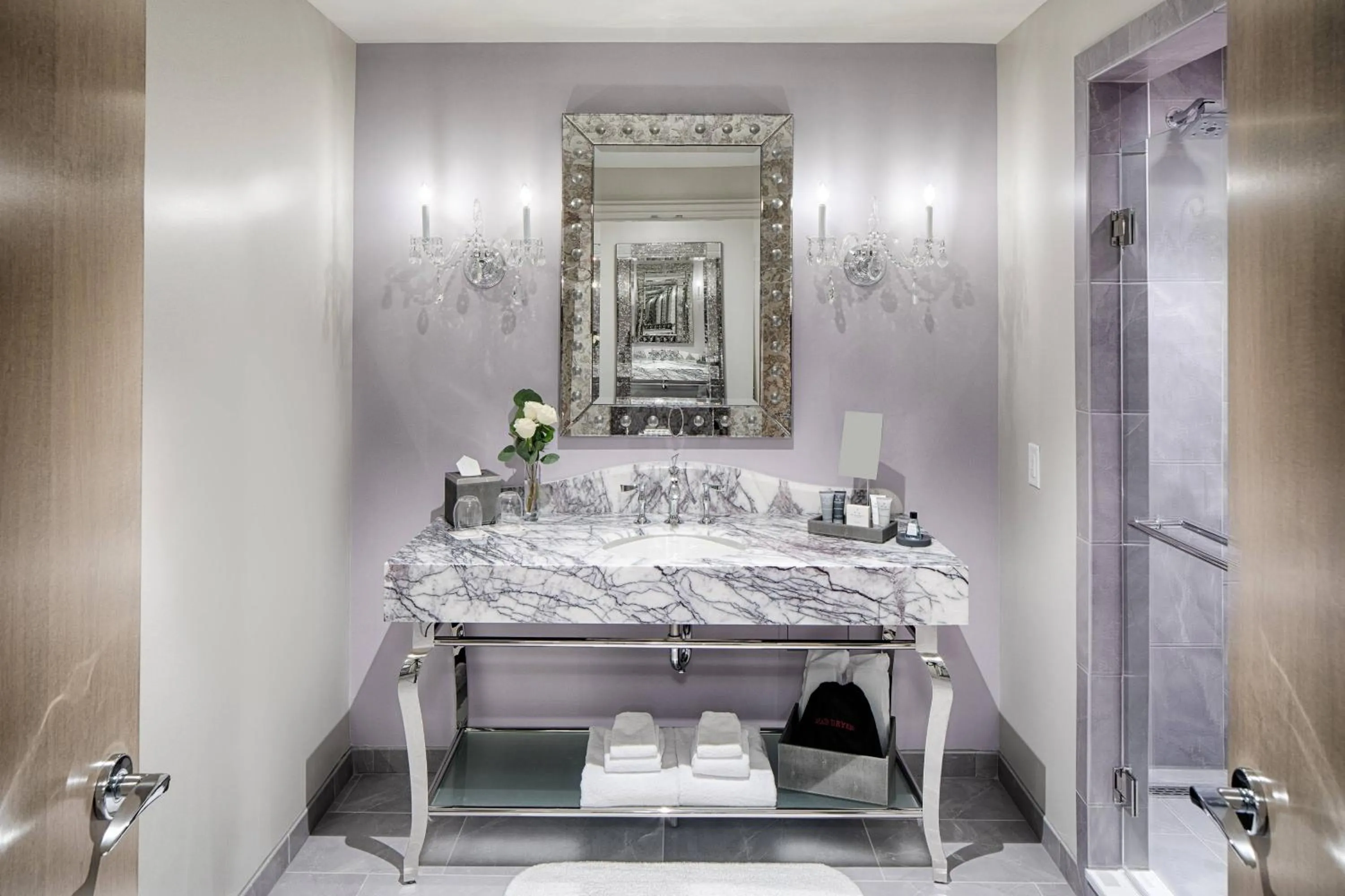 Bathroom in JW Marriott Savannah Plant Riverside District